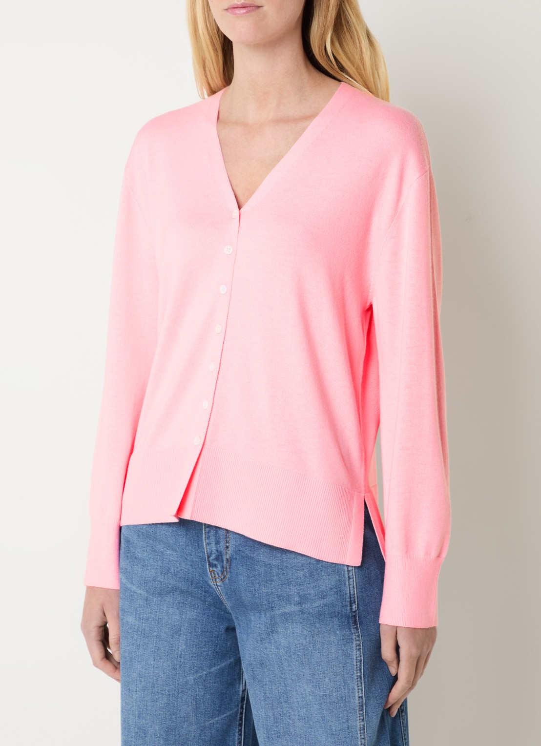 Josephine & Co Berco fijngebreid vest in wolblend met V-hals - detail 4 lichtroze