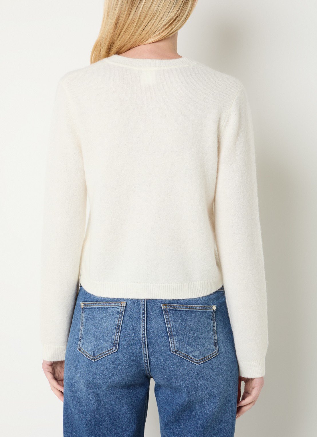 Josephine & Co Braxton grofgebreid vest in wolblend - achterkant 3 gebroken wit