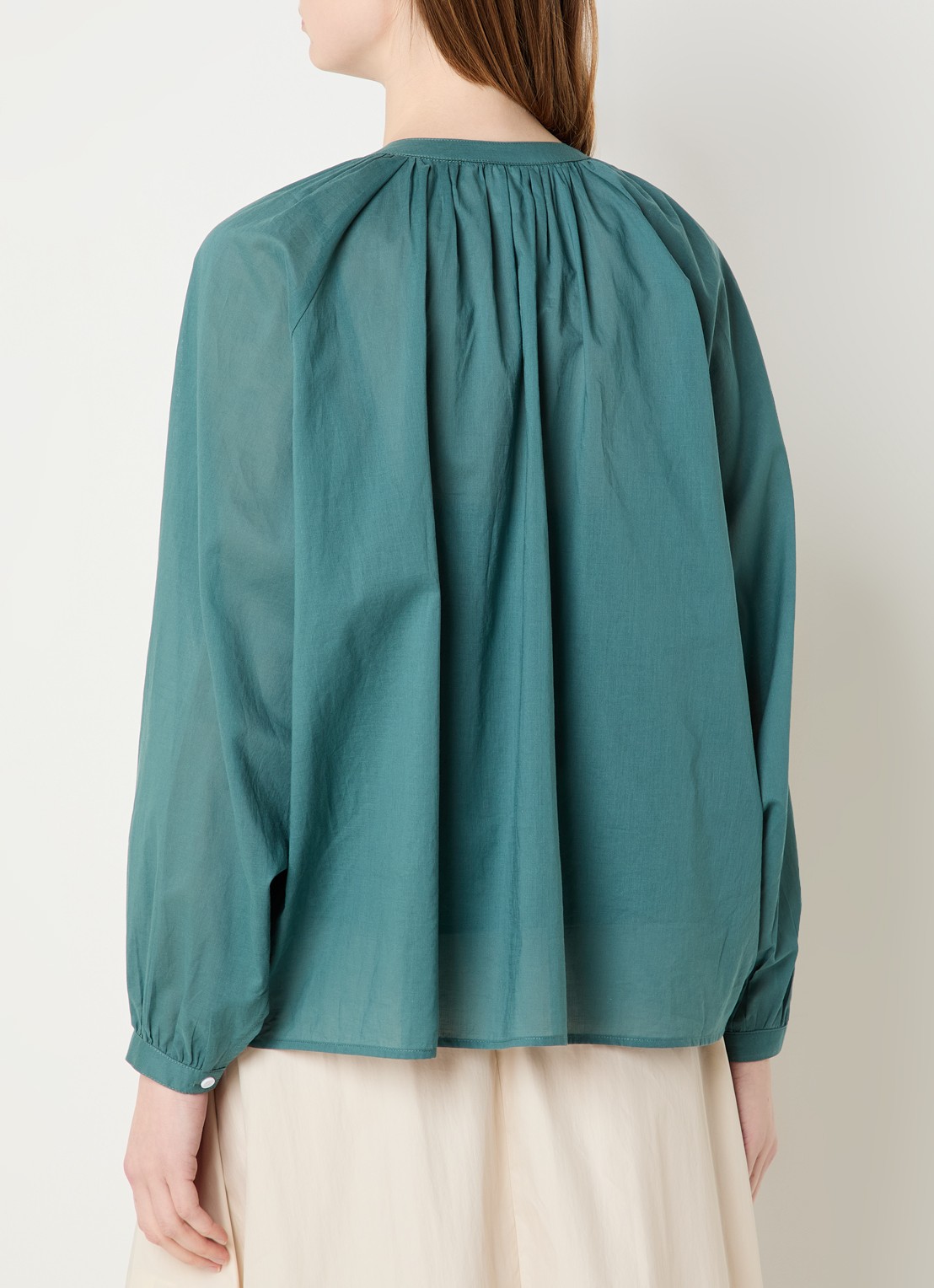 Josephine & Co Brooklynn blouse met stolpplooi en ballonmouw - achterkant 4 zeegroen