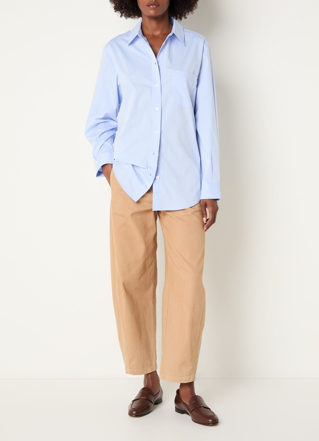 Josephine & Co Casa blouse met borstzak - voorkant 4 lichtblauw