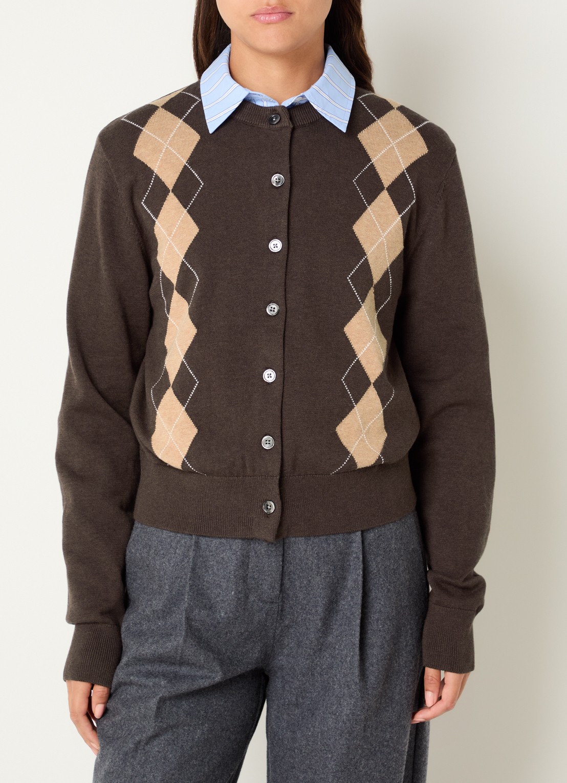 Josephine & Co Chad fijngebreid vest met ruitdessin - detail bruin