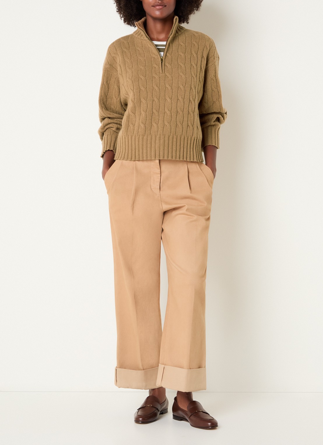 Josephine & Co Claude kabelgebreide trui met halve rits en col - voorkant 4 camel