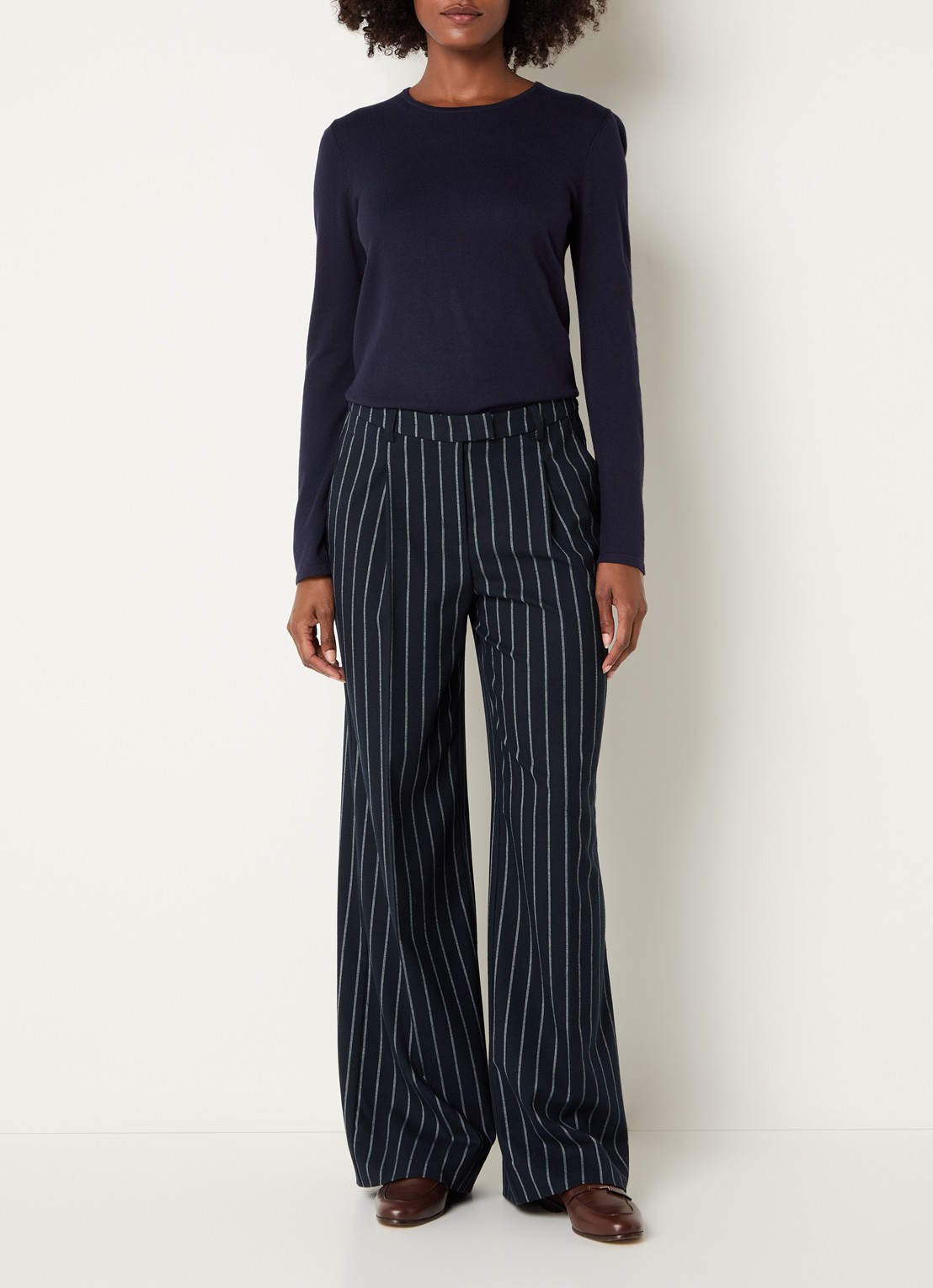Josephine & Co Clio high waist wide fit pantalon met steekzakken - voorkant 4 donkerblauw