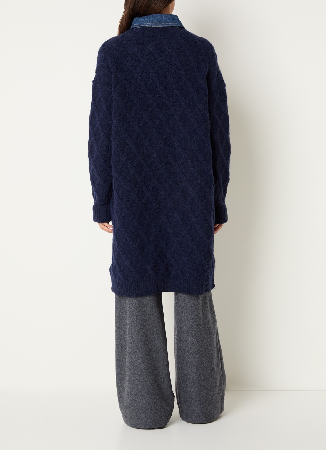 Josephine & Co Constantijn longline grofgebreid vest met opstaande zakken - achterkant 2 donkerblauw