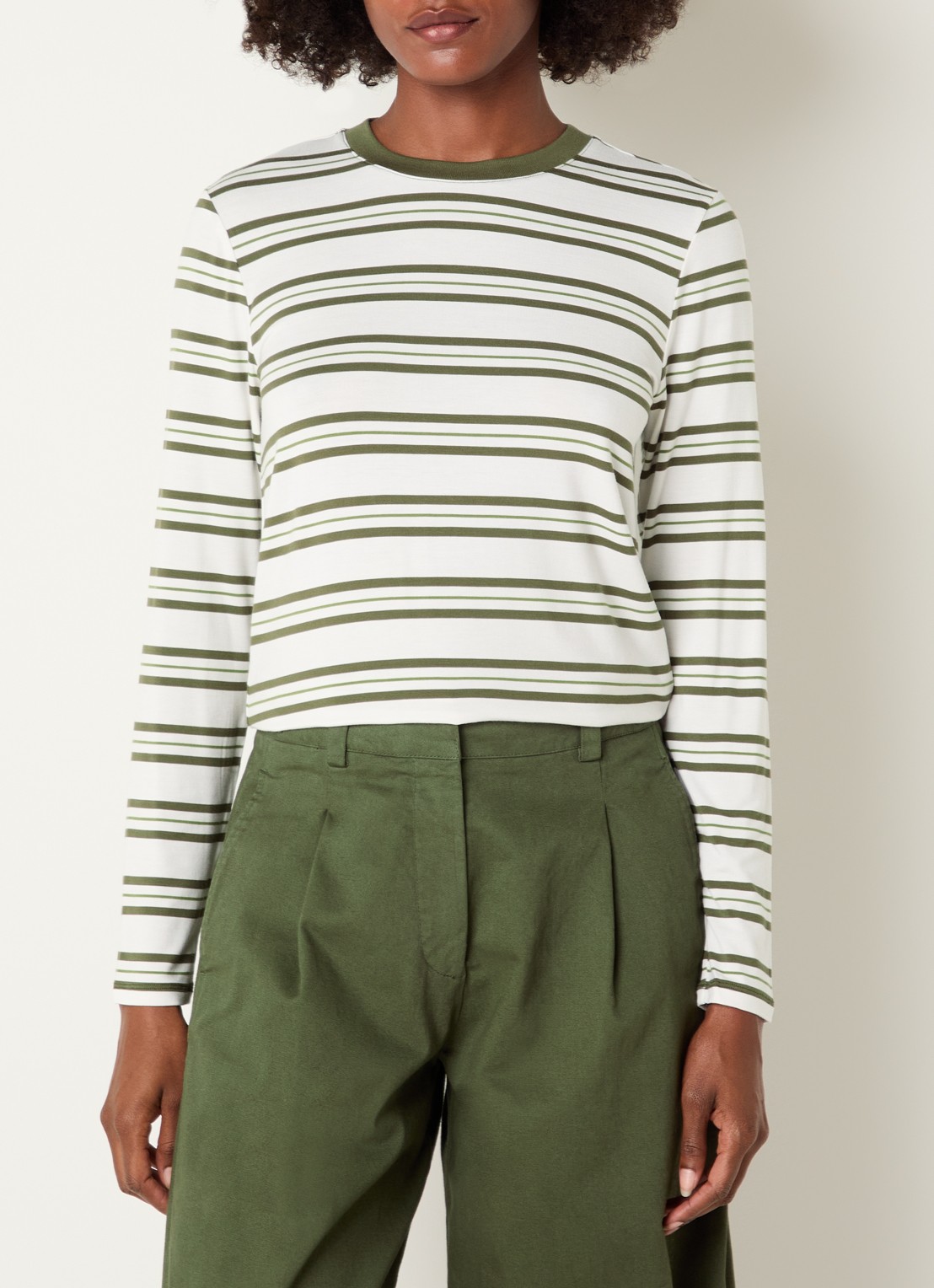 Josephine & Co Cosimo longsleeve met streepprint - detail mosgroen
