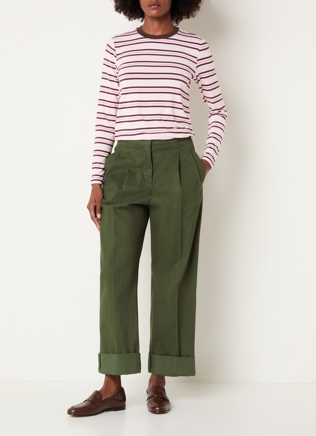 Josephine & Co Courtney high waist cropped loose fit chino met steekzakken - voorkant 4 mosgroen