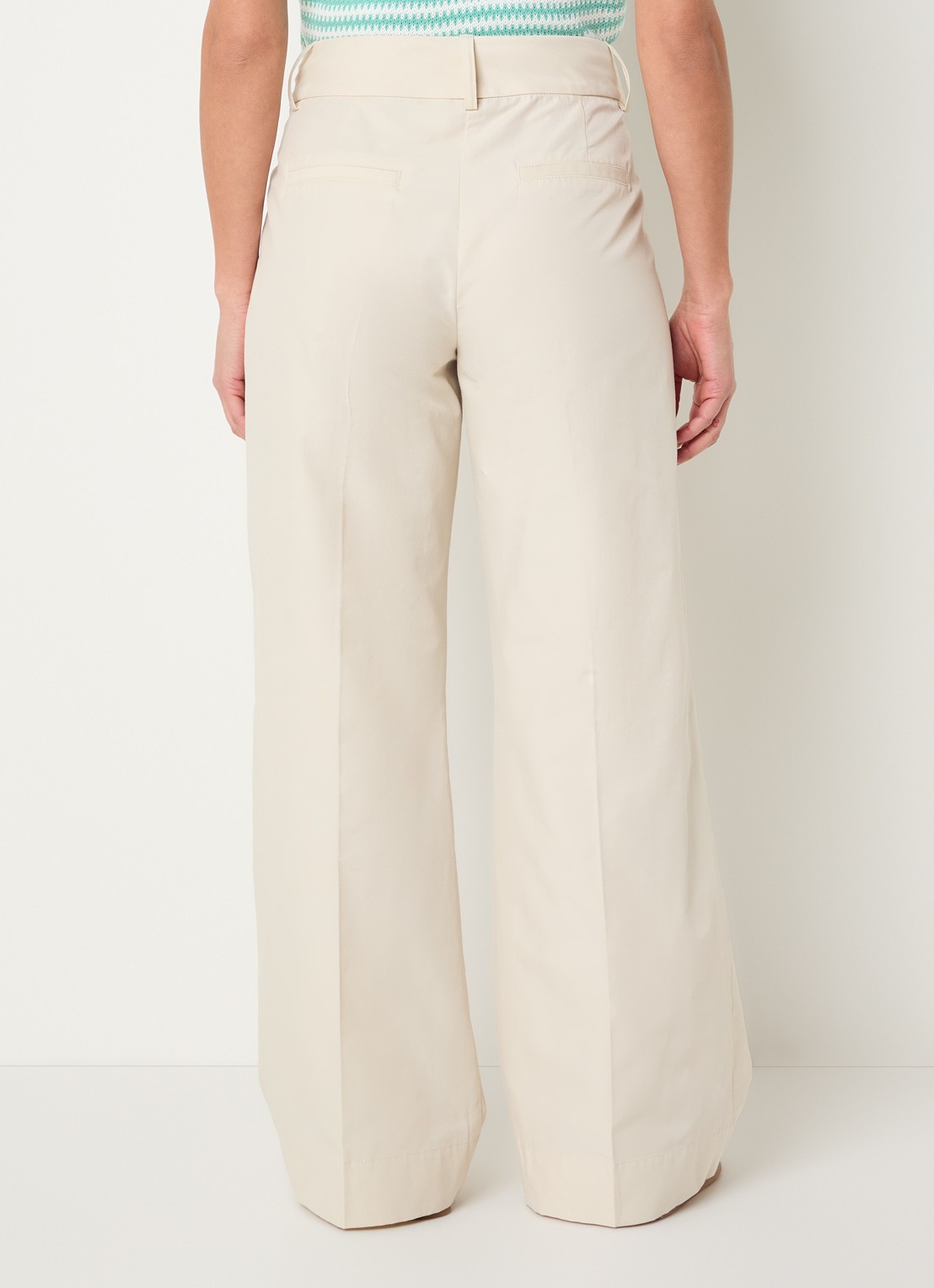 Josephine & Co High waist wide fit pantalon met steekzakken - achterkant beige
