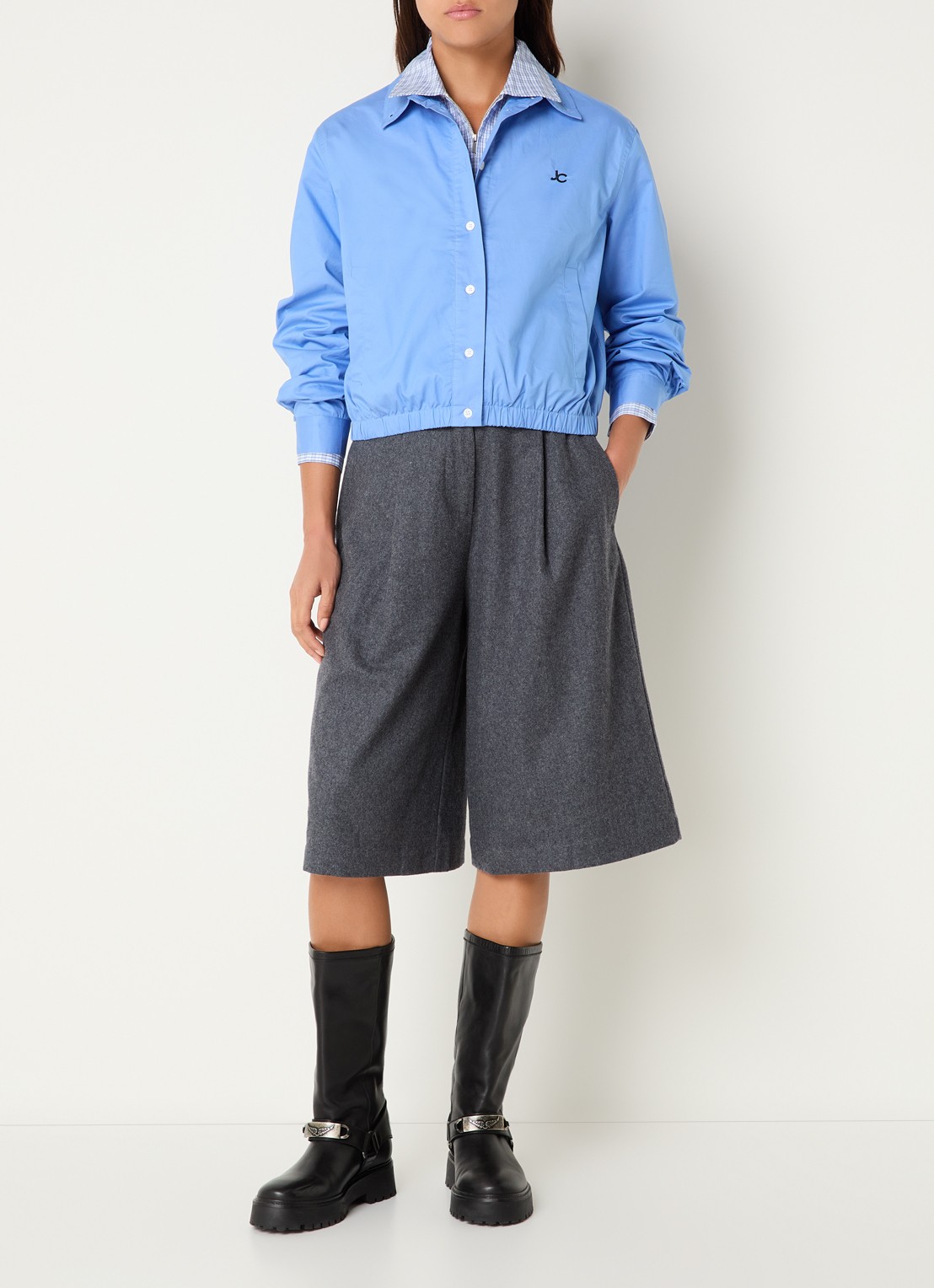 Josephine & Co Jack met logo en steekzakken - voorkant 2 blauw