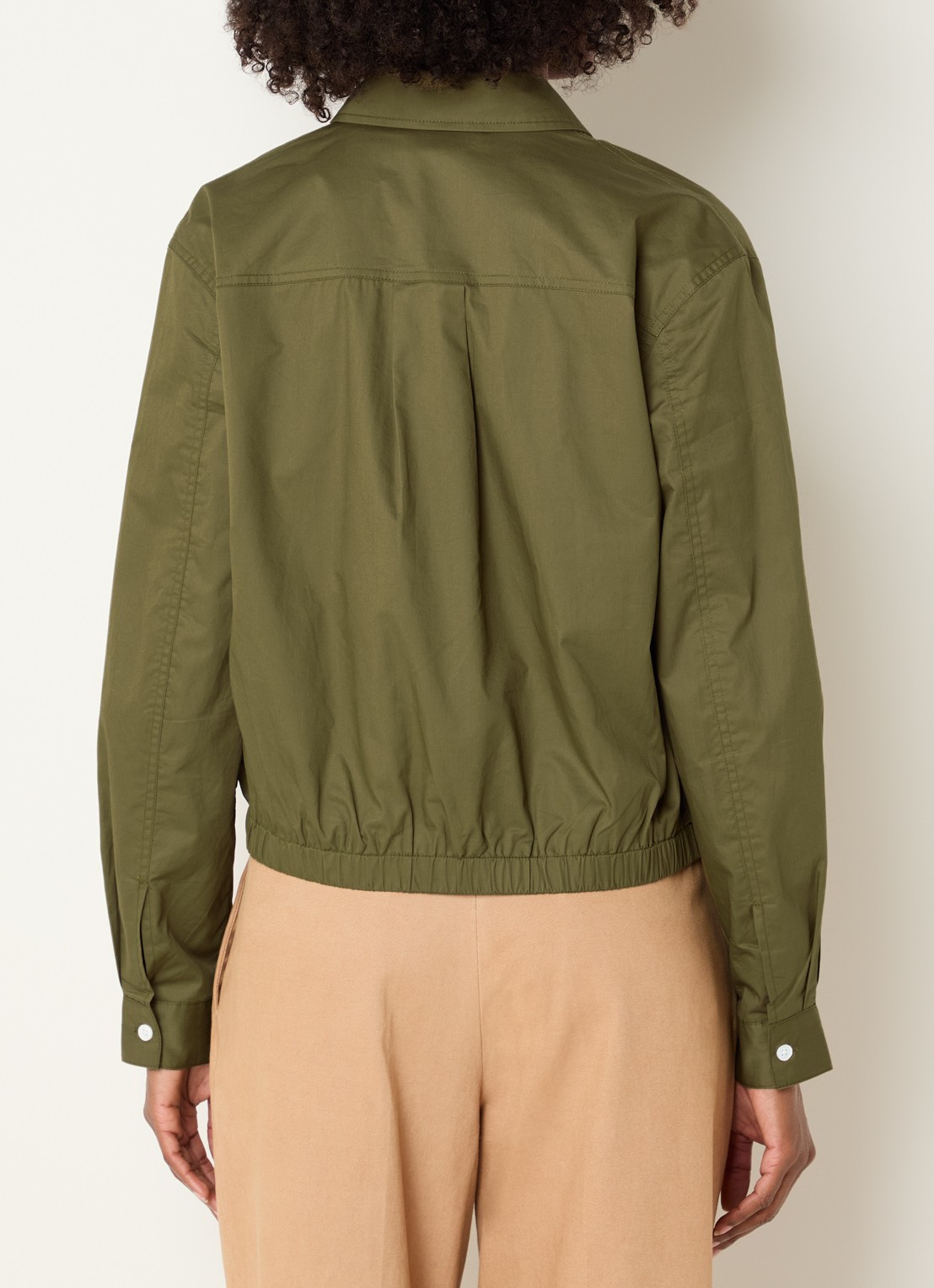 Josephine & Co Jack met logo en steekzakken - achterkant 4 bronsgroen