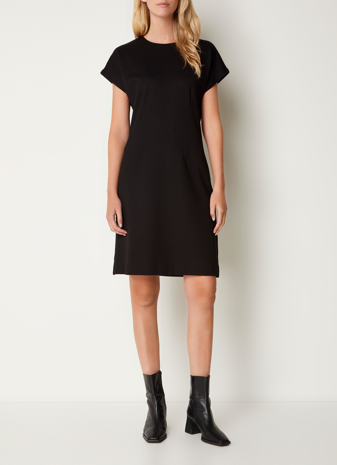 Josephine & Co Peggy mini jurk van jersey met ritsdetail - voorkant 3 zwart