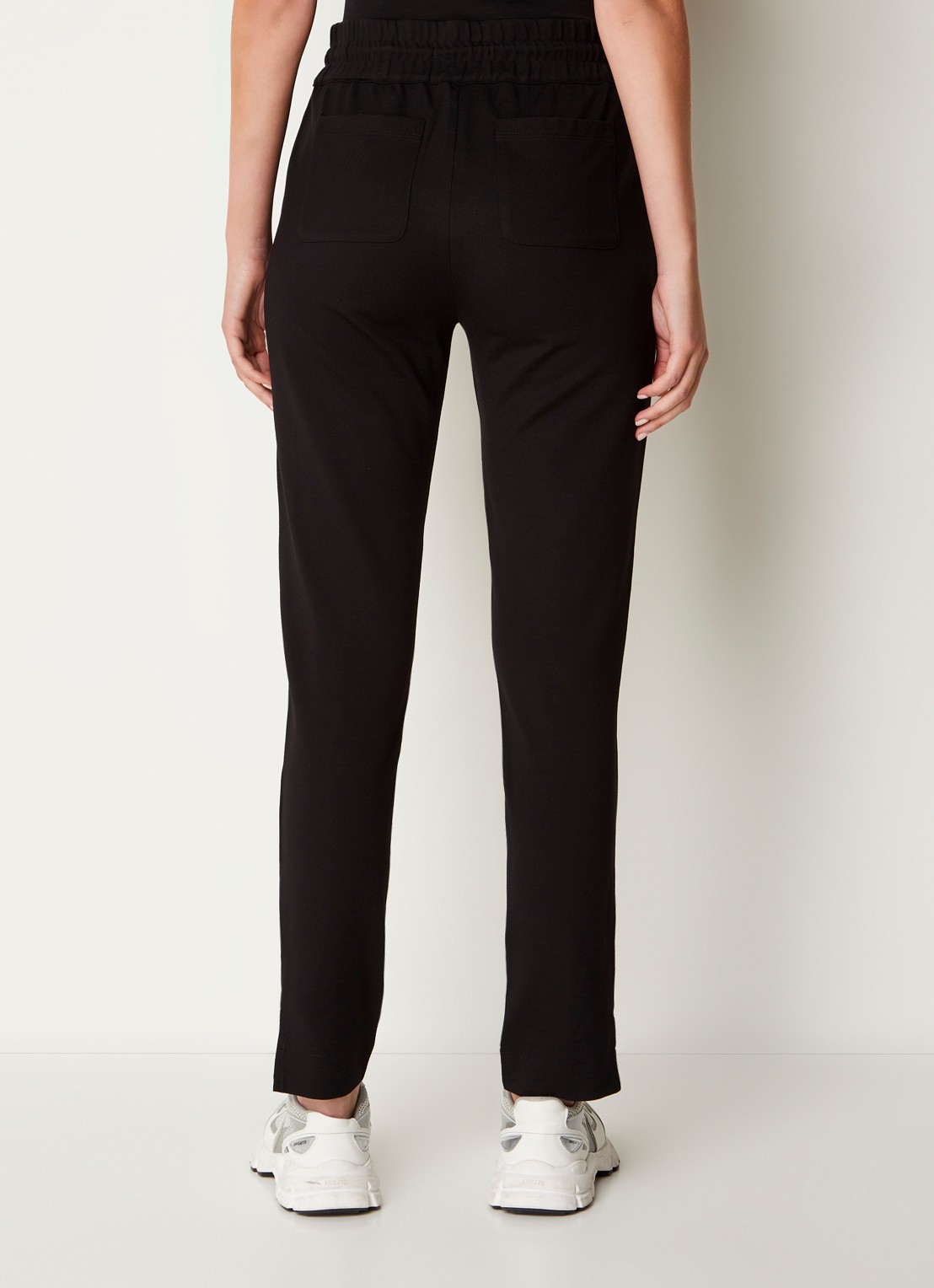 Josephine & Co Perry mid waist slim fit cropped pantalon van jersey  - achterkant 2 zwart