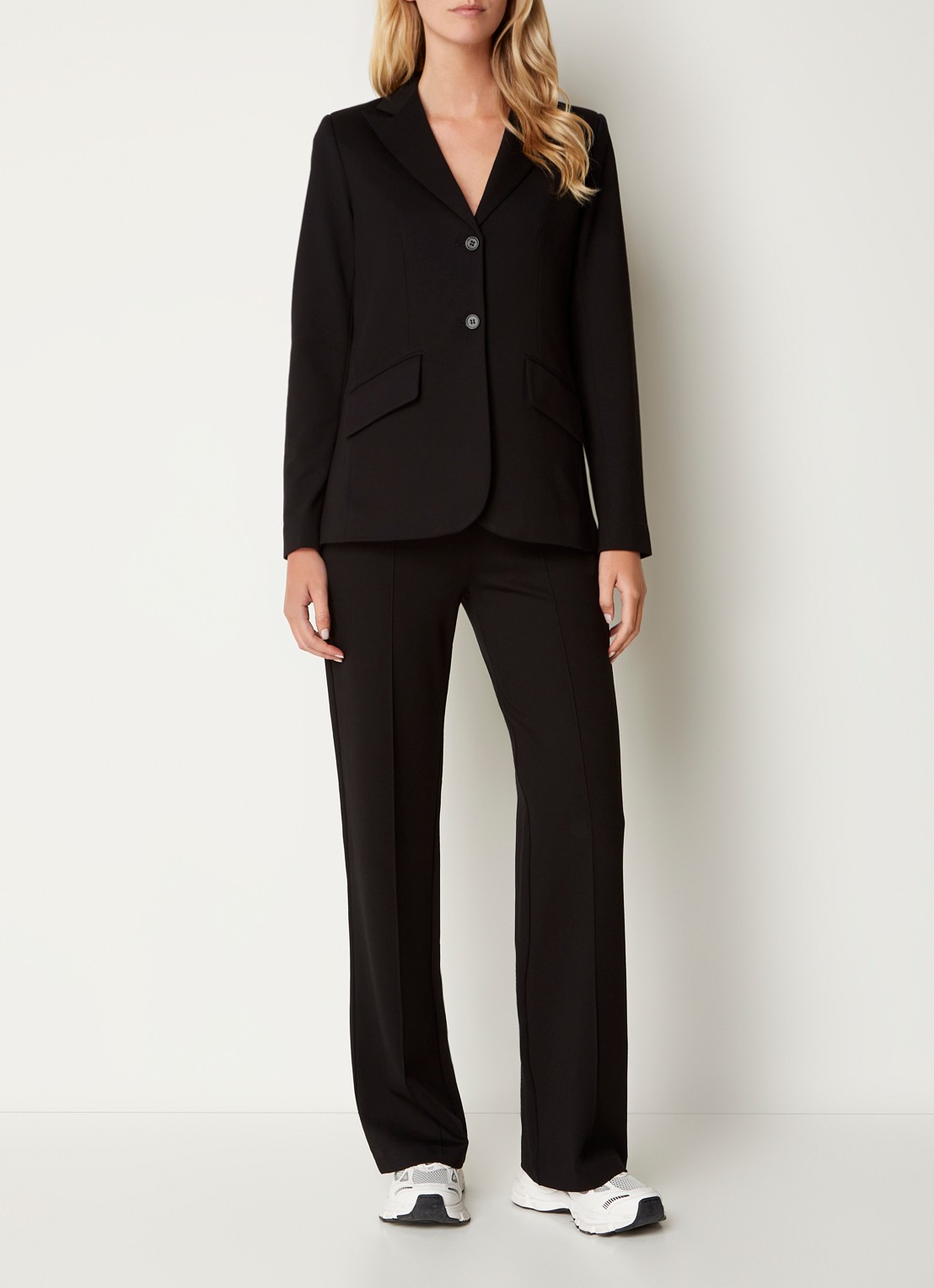Josephine & Co Puck blazer van jersey met klepzakken - voorkant 2 zwart