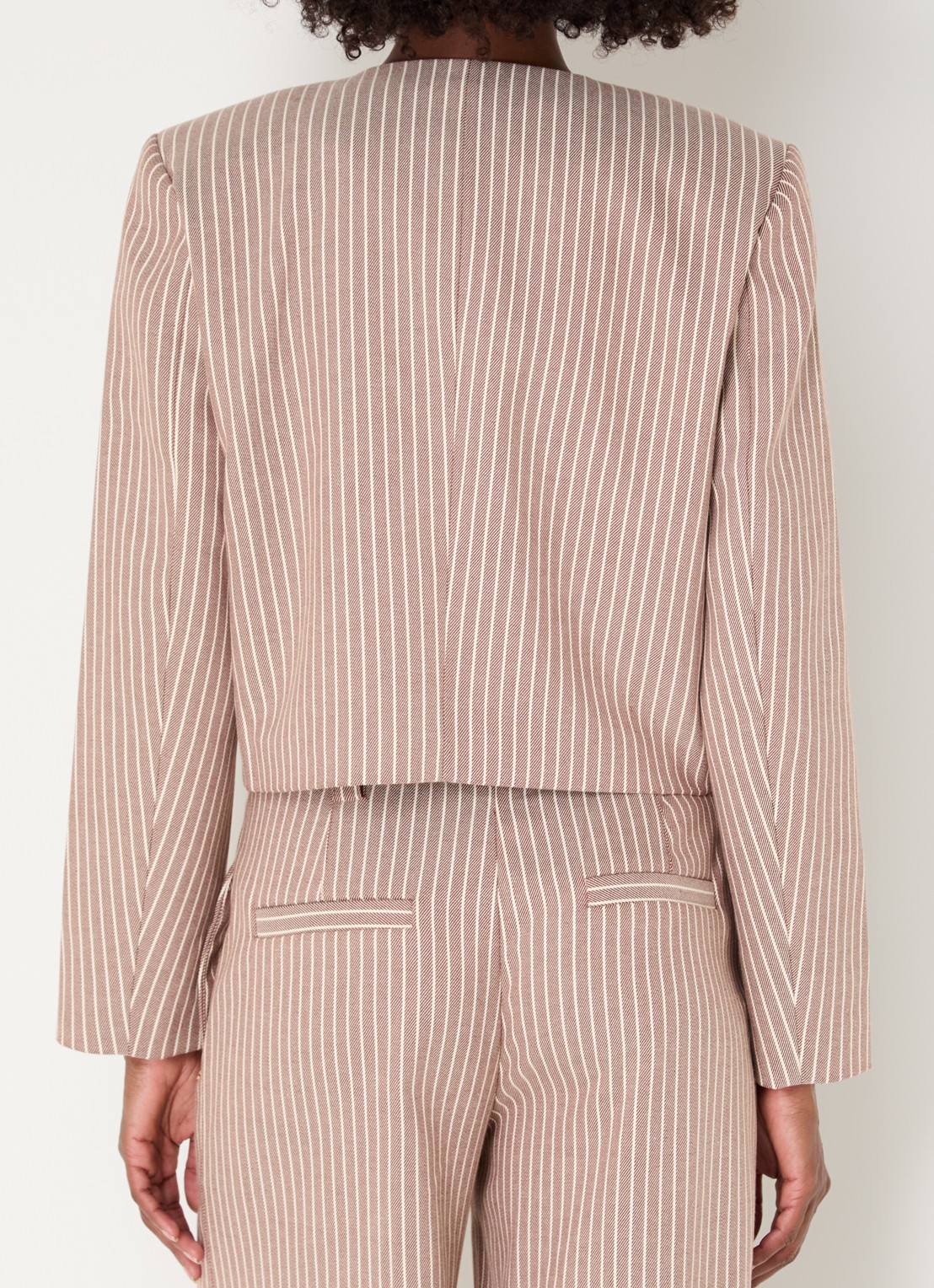 JOSH V Elira cropped blazer met streepprint - achterkant 4 bordeauxrood