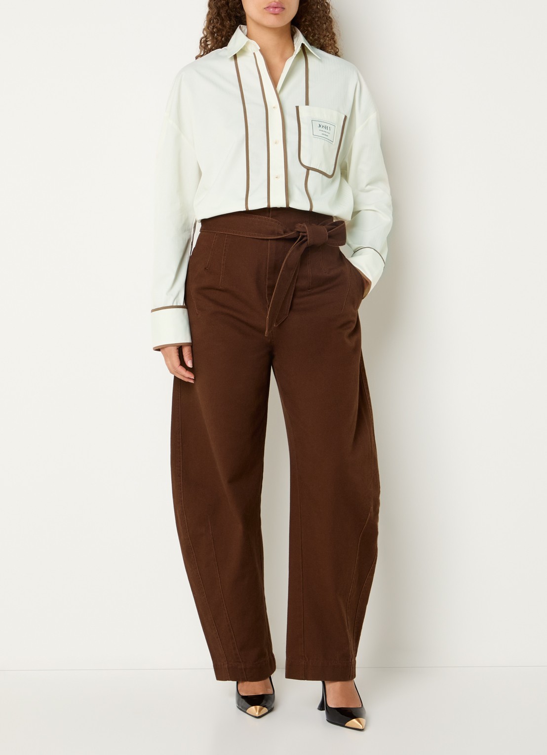 JOSH V Kea blouse met borstzak en logo - voorkant 4 gebroken wit