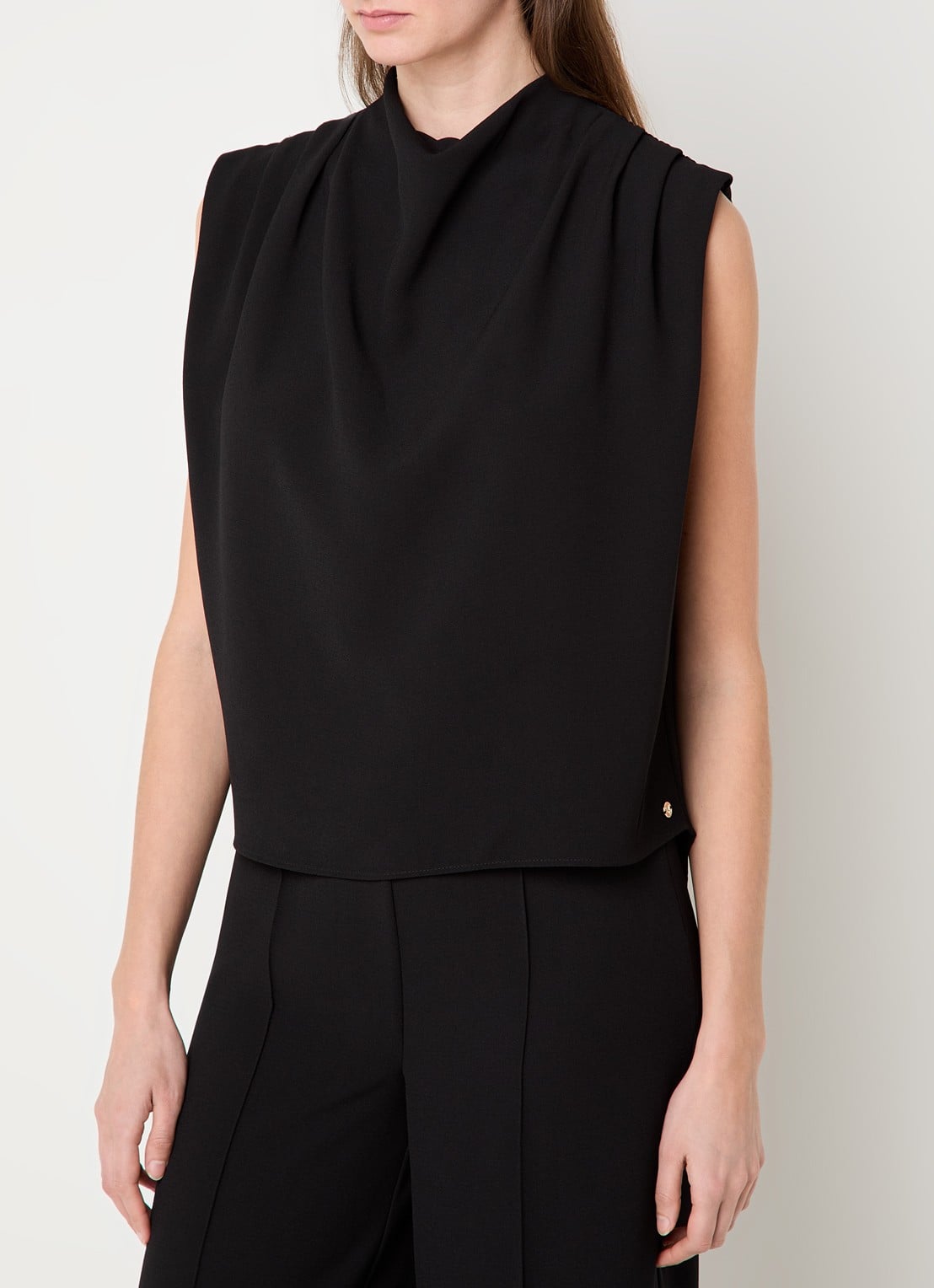 JOSH V Kiana mouwloze top met plooidetail - detail 4 zwart