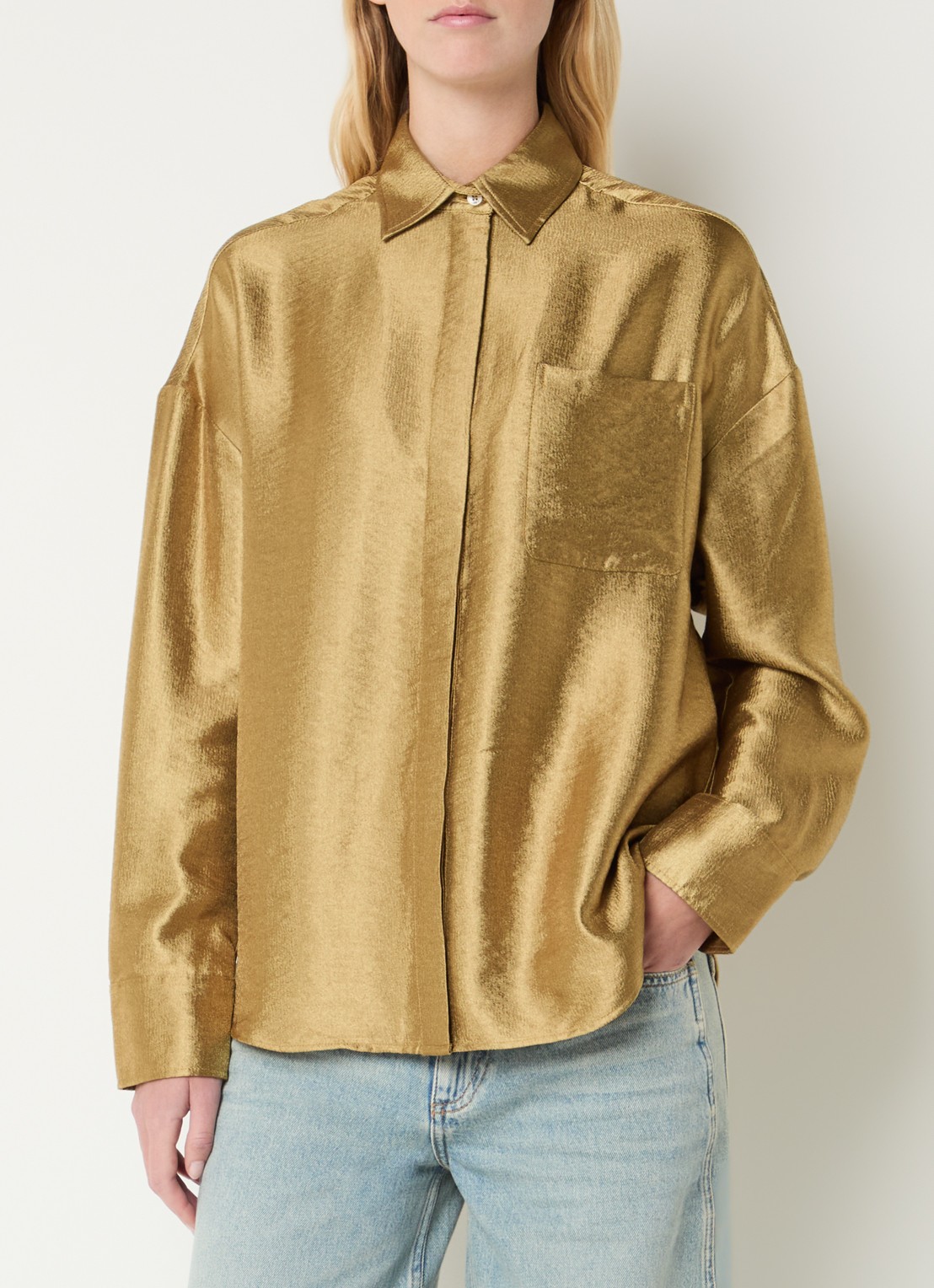 JOSH V Lucilla blouse met borstzak en metallic finish - detail 4 goud