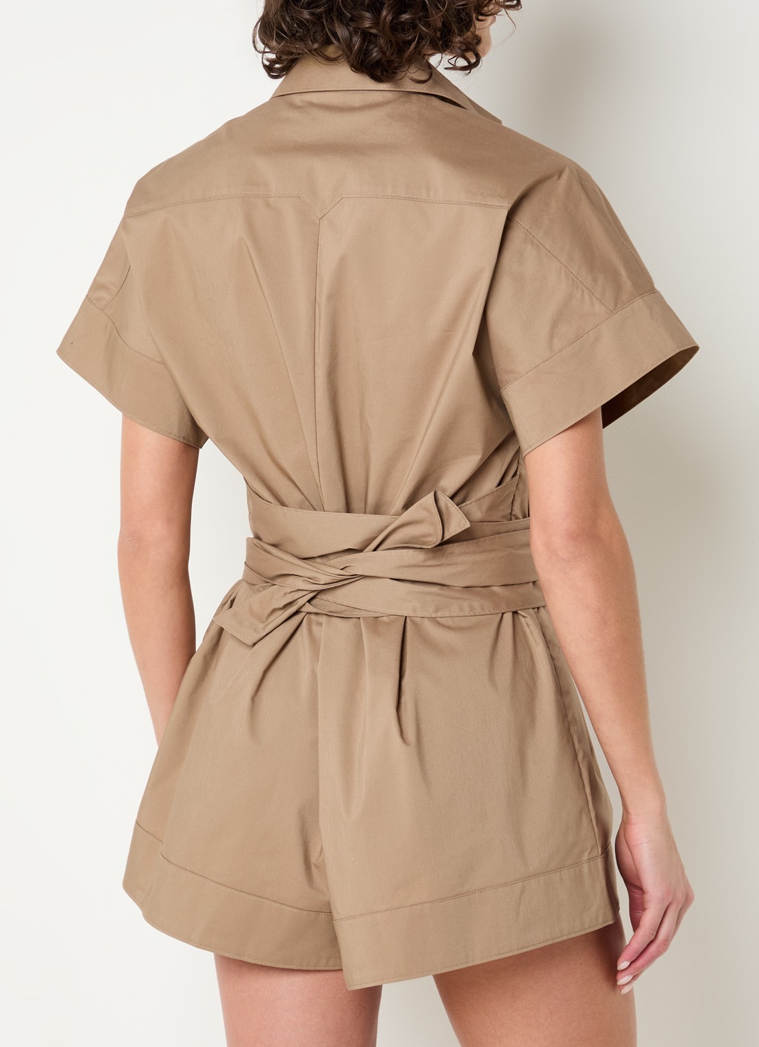 JOSH V Nami playsuit met ceintuur - achterkant khaki