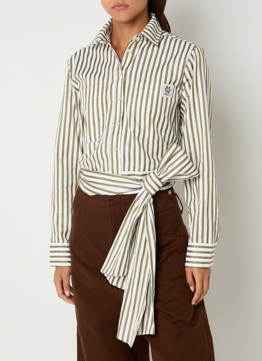 JOSH V Odell blouse met streepprint en strikceintuur - detail legergroen