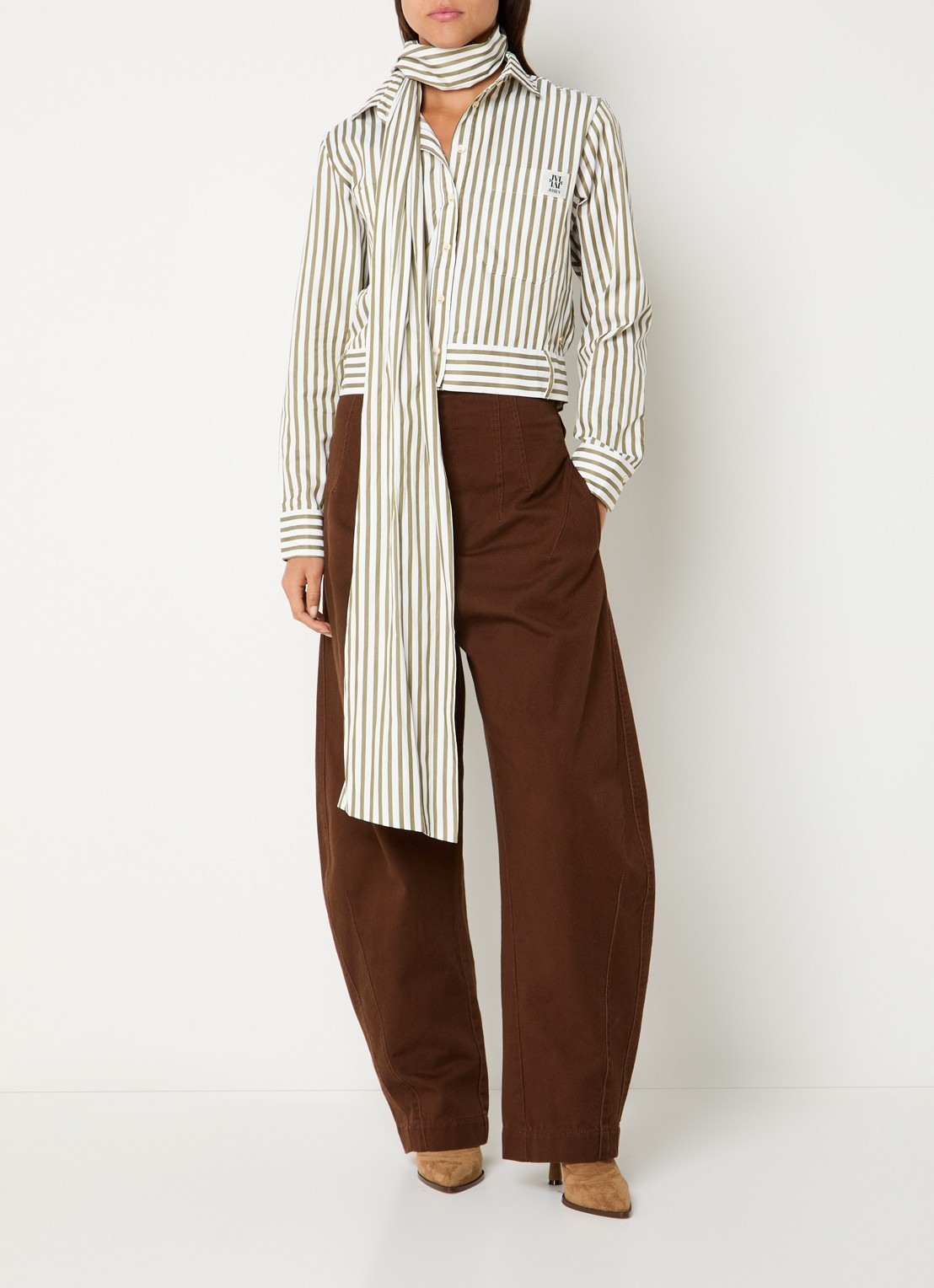 JOSH V Odell blouse met streepprint en strikceintuur - voorkant 3 legergroen