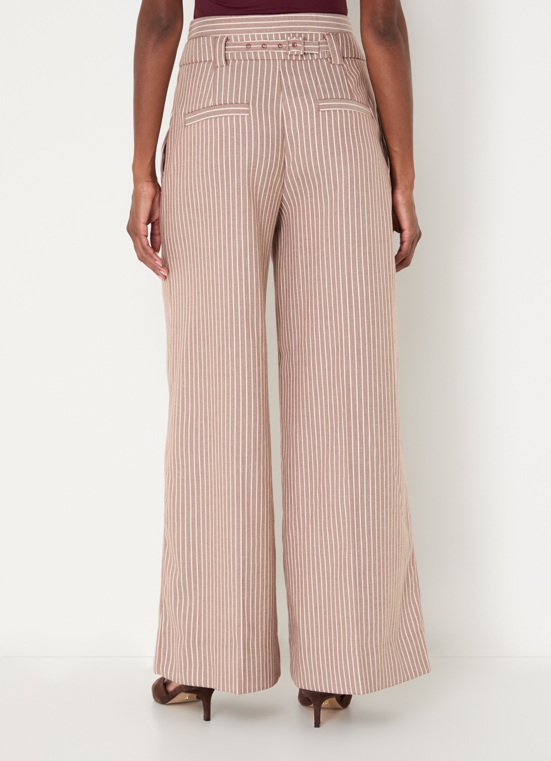 JOSH V Schout high waist wide fit pantalon met streepprint - achterkant 2 bordeauxrood