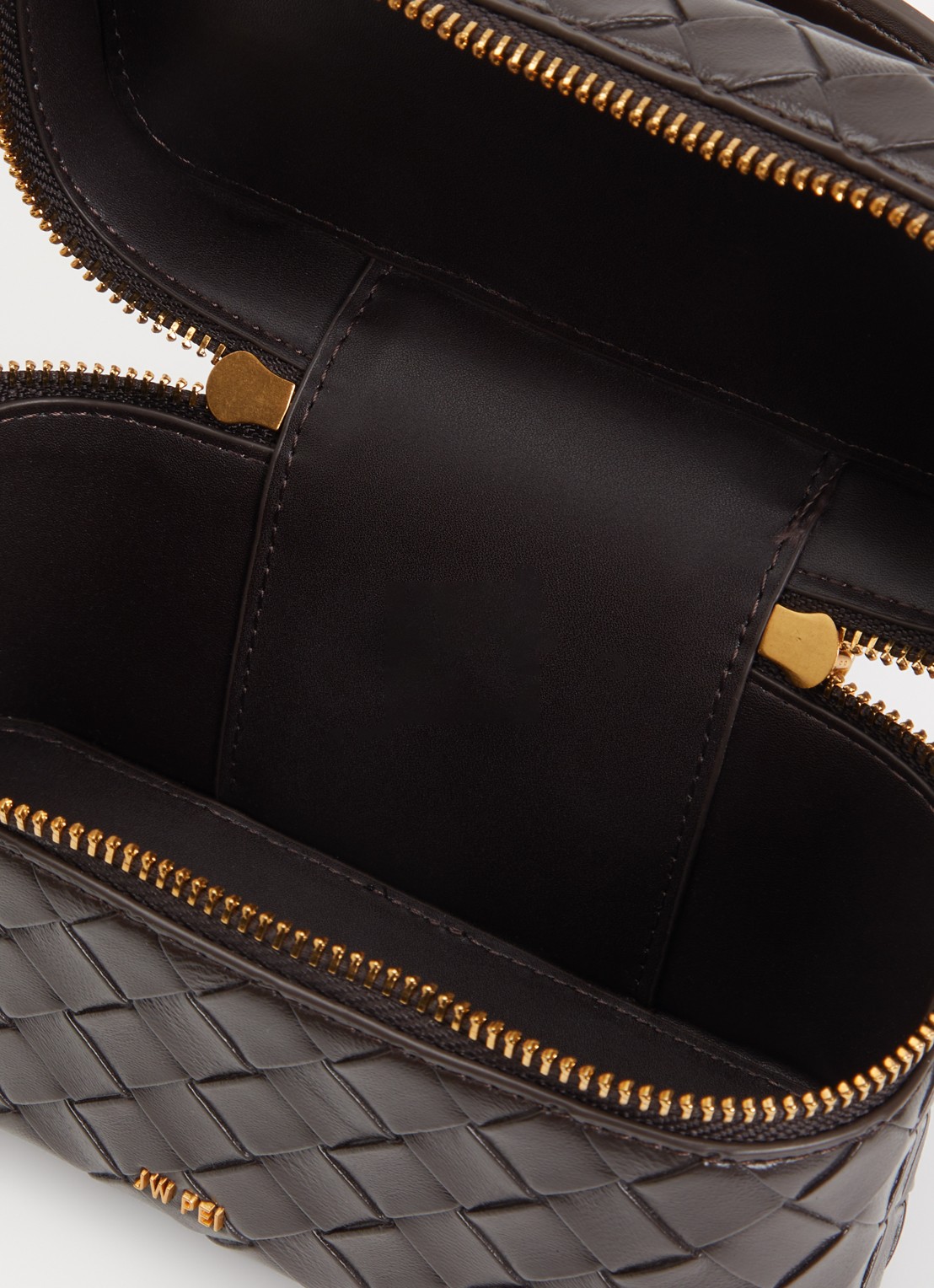 JW PEI Cleo Woven Box handtas met afneembare schouderriem - detail 3 donkerbruin