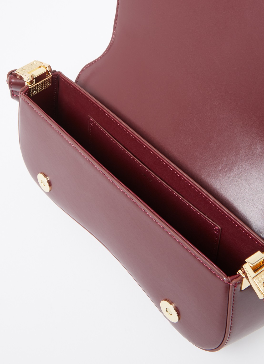 JW PEI Joy schoudertas met logo - detail 2 bordeauxrood