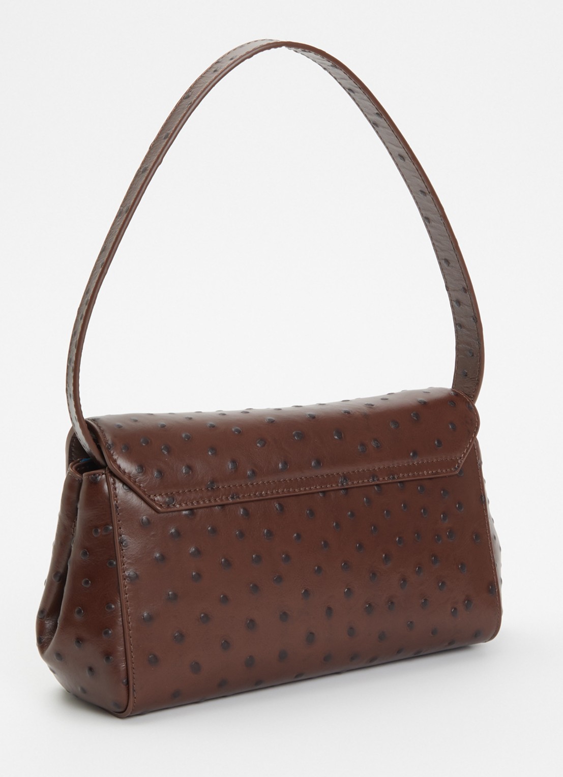 KAAI Ikon clutch van kalfsleer met textuur en afneembare schouderriem - achterkant 4 hazelnootbruin