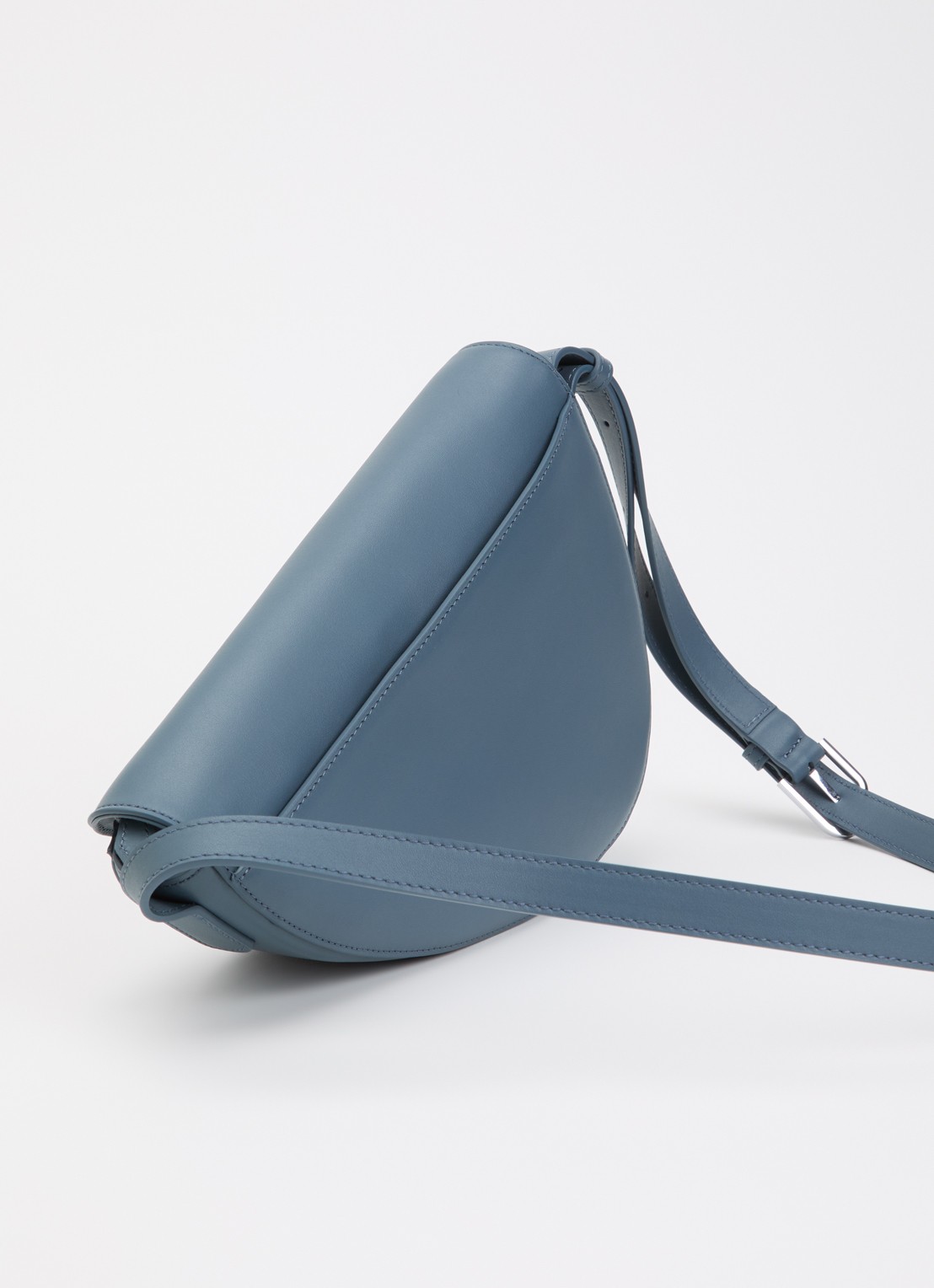 KAAI Rebel crossbodytas van leer - achterkant petrol