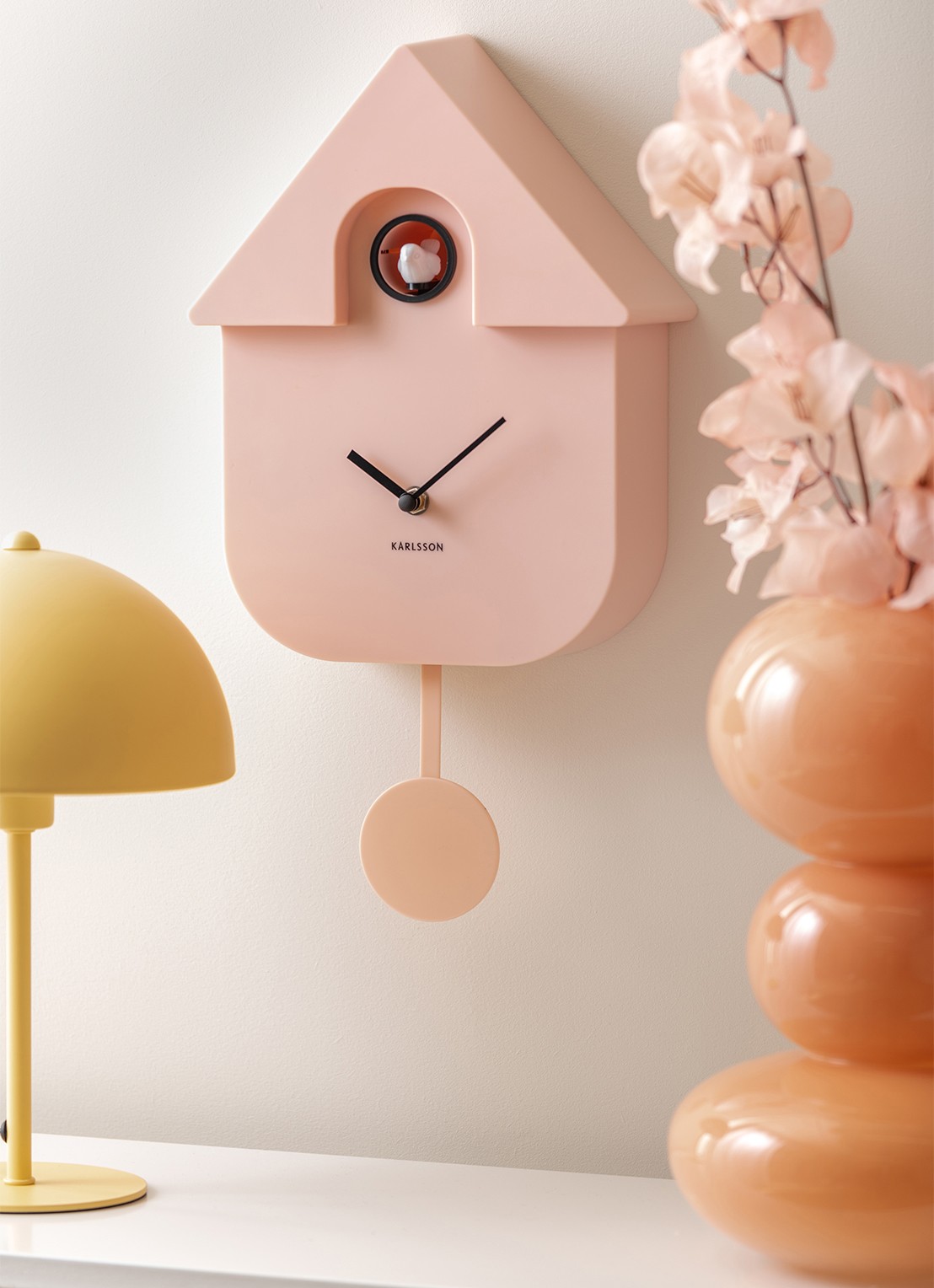 Karlsson Modern Cuckoo klok - voorkant 6 lichtroze