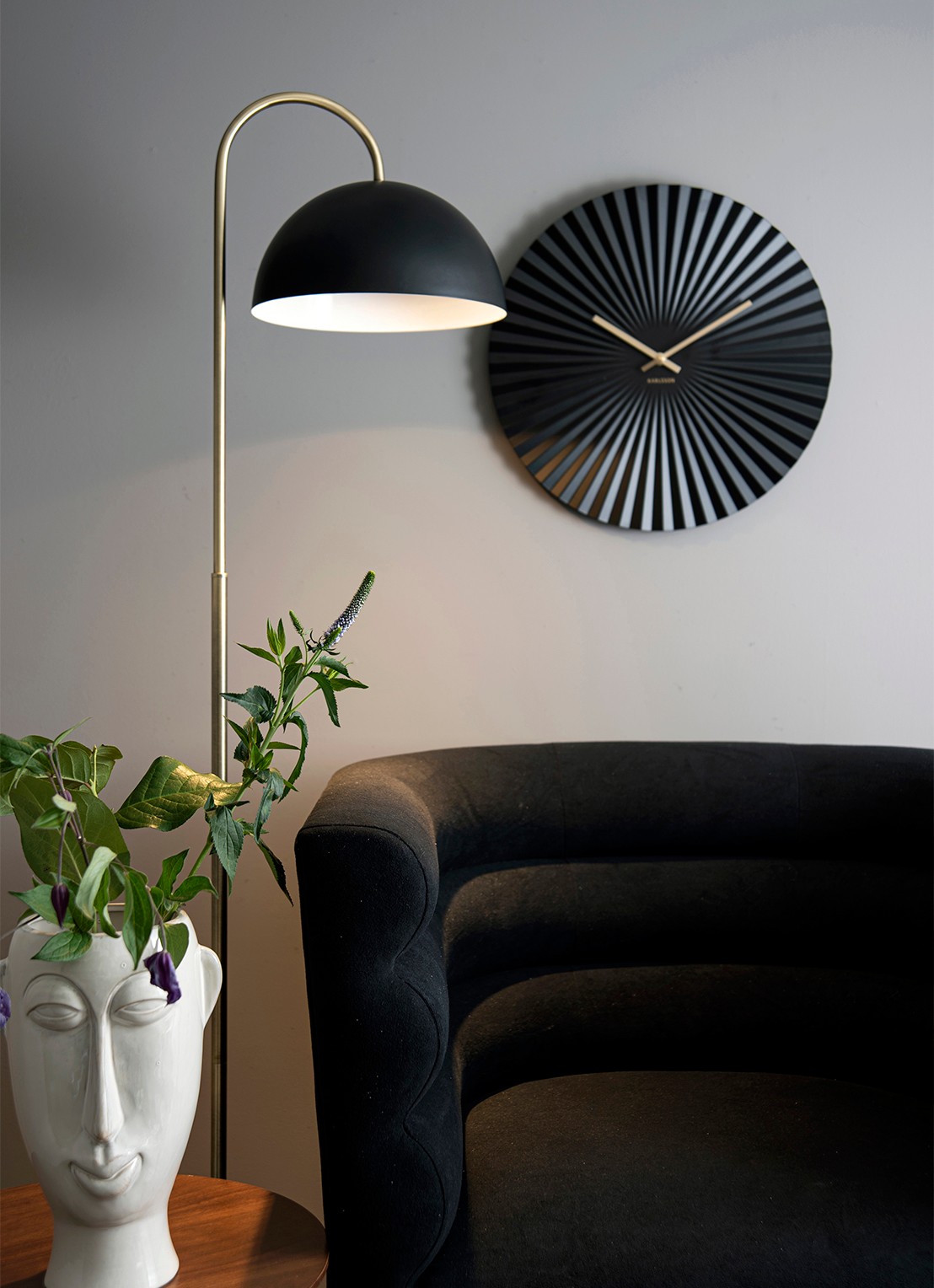 Karlsson Wandklok 40 cm - voorkant 5 zwart