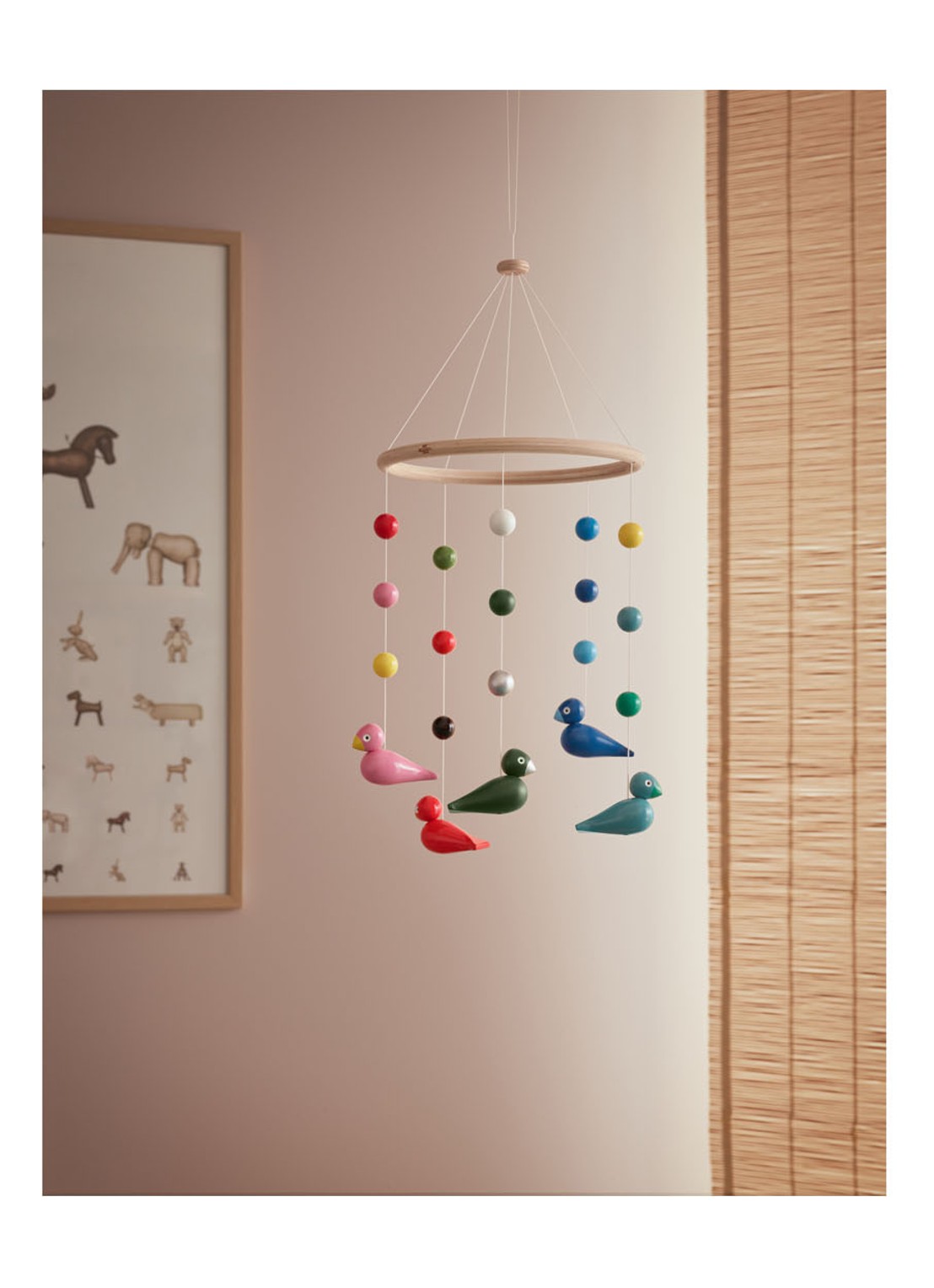 Kay Bojesen Babies muziekmobiel 47 cm - voorkant 2 lichtbruin