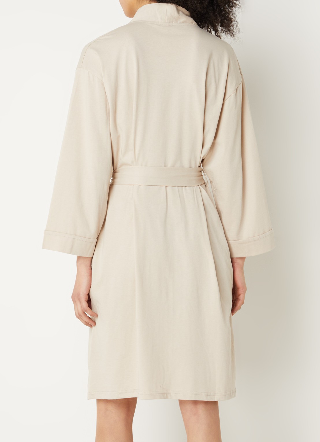 Kayori Saigon kimono met strikceintuur - achterkant zand
