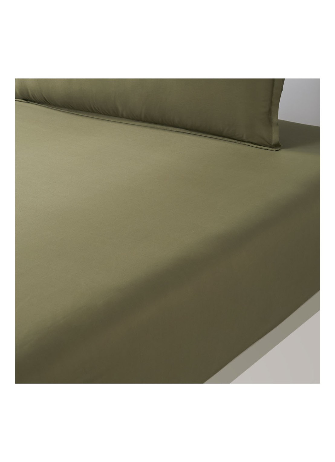 KENZO Iconic hoeslaken van katoensatijn 300TC, hoekhoogte 33,5 cm  - voorkant camel