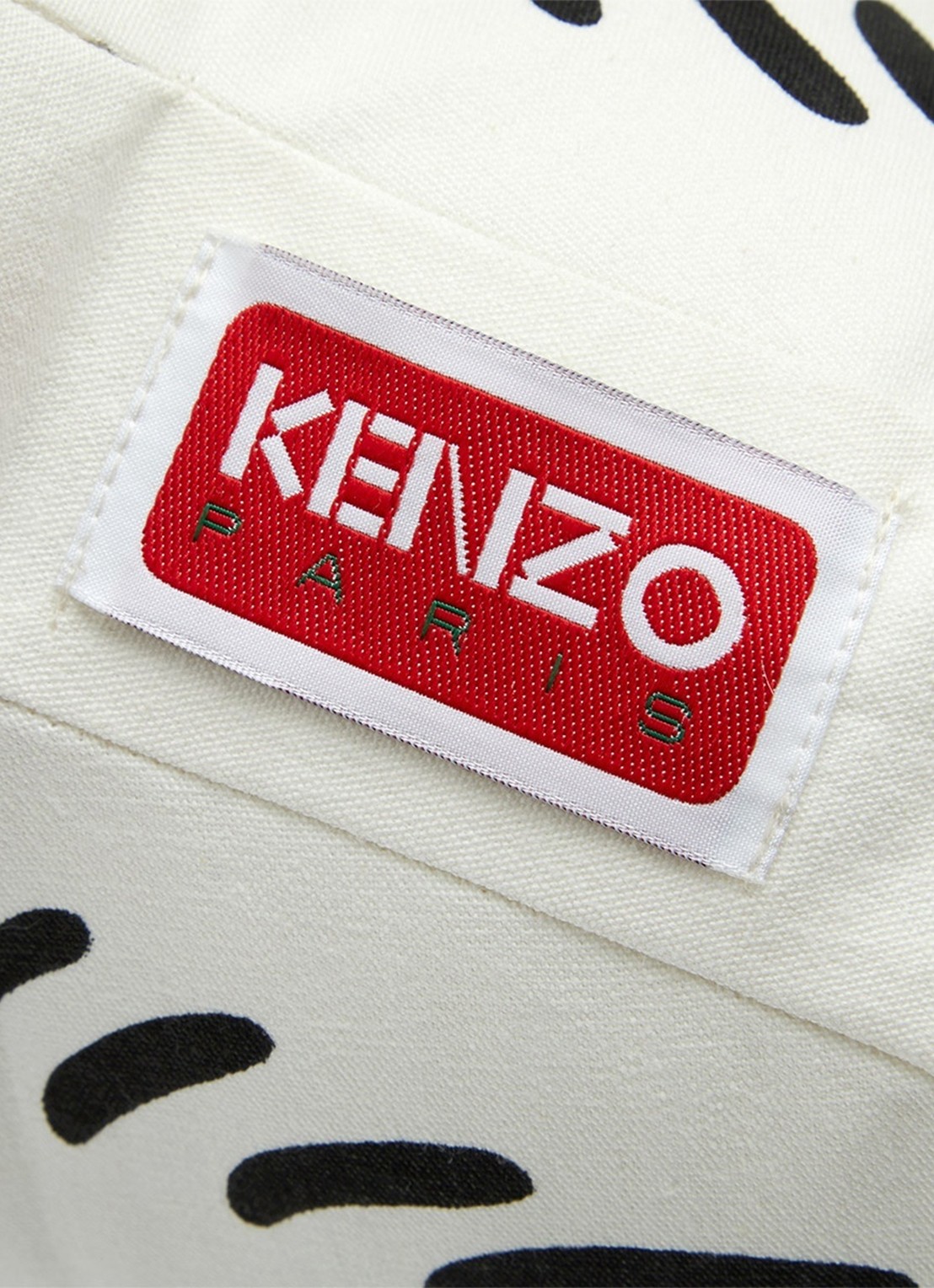 KENZO K Lucky sierkussen 48 x 53 cm - detail 2 oranje