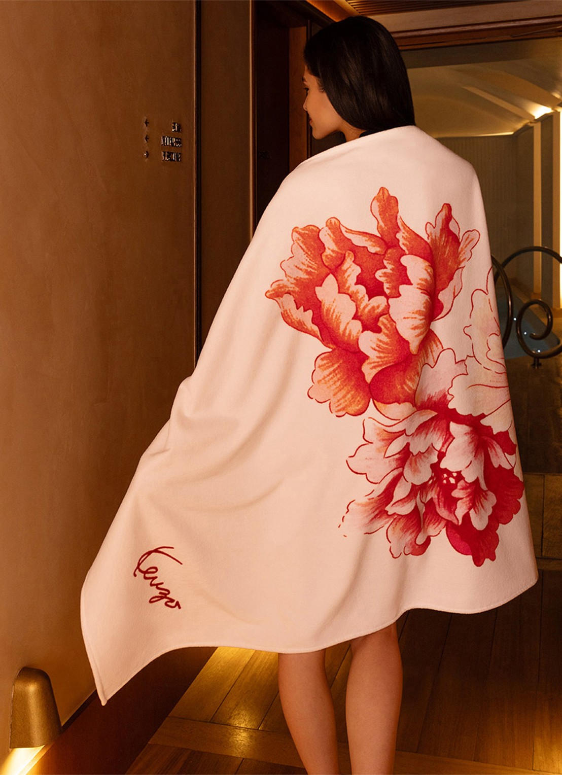 KENZO K Peony strandlaken - 100 x 170 cm - detail 2 rood