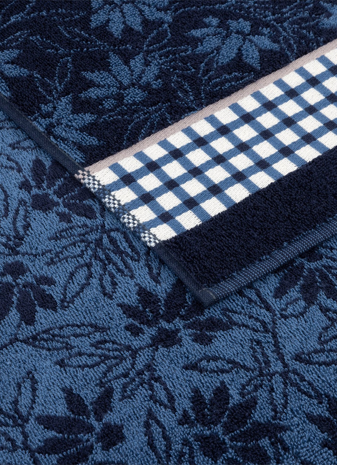 KENZO Rythm badhanddoek 70 x 140 cm - achterkant 3 donkerblauw