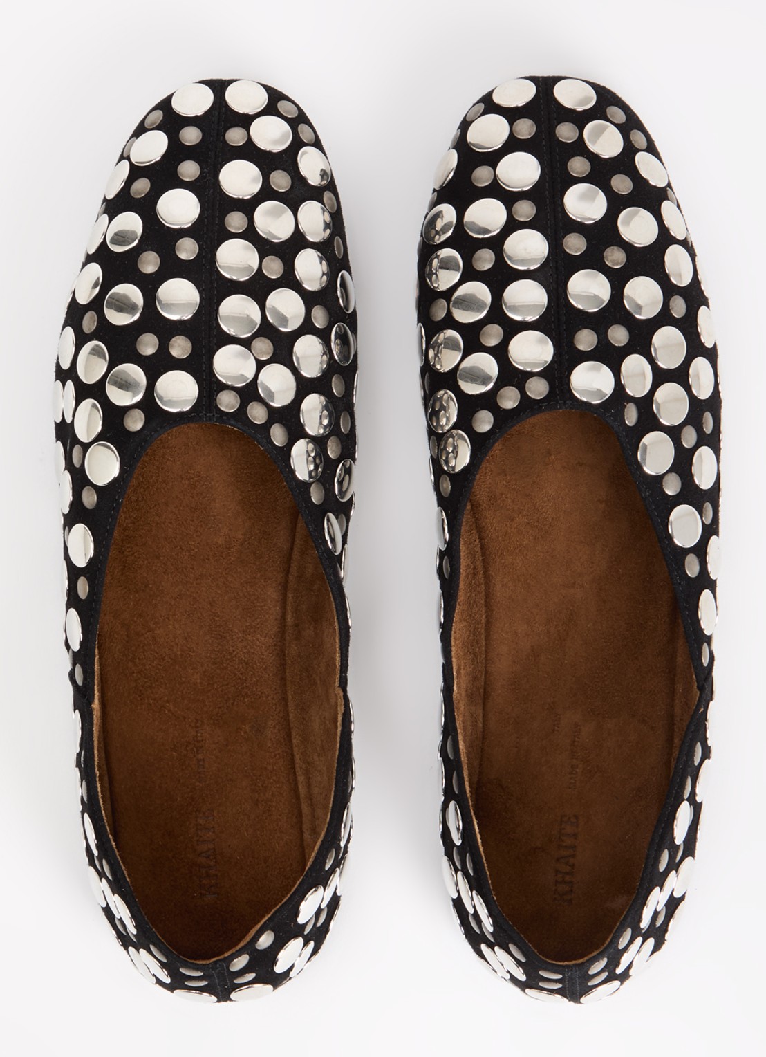 Khaite Ballerina van suède met studs - detail 3 zwart