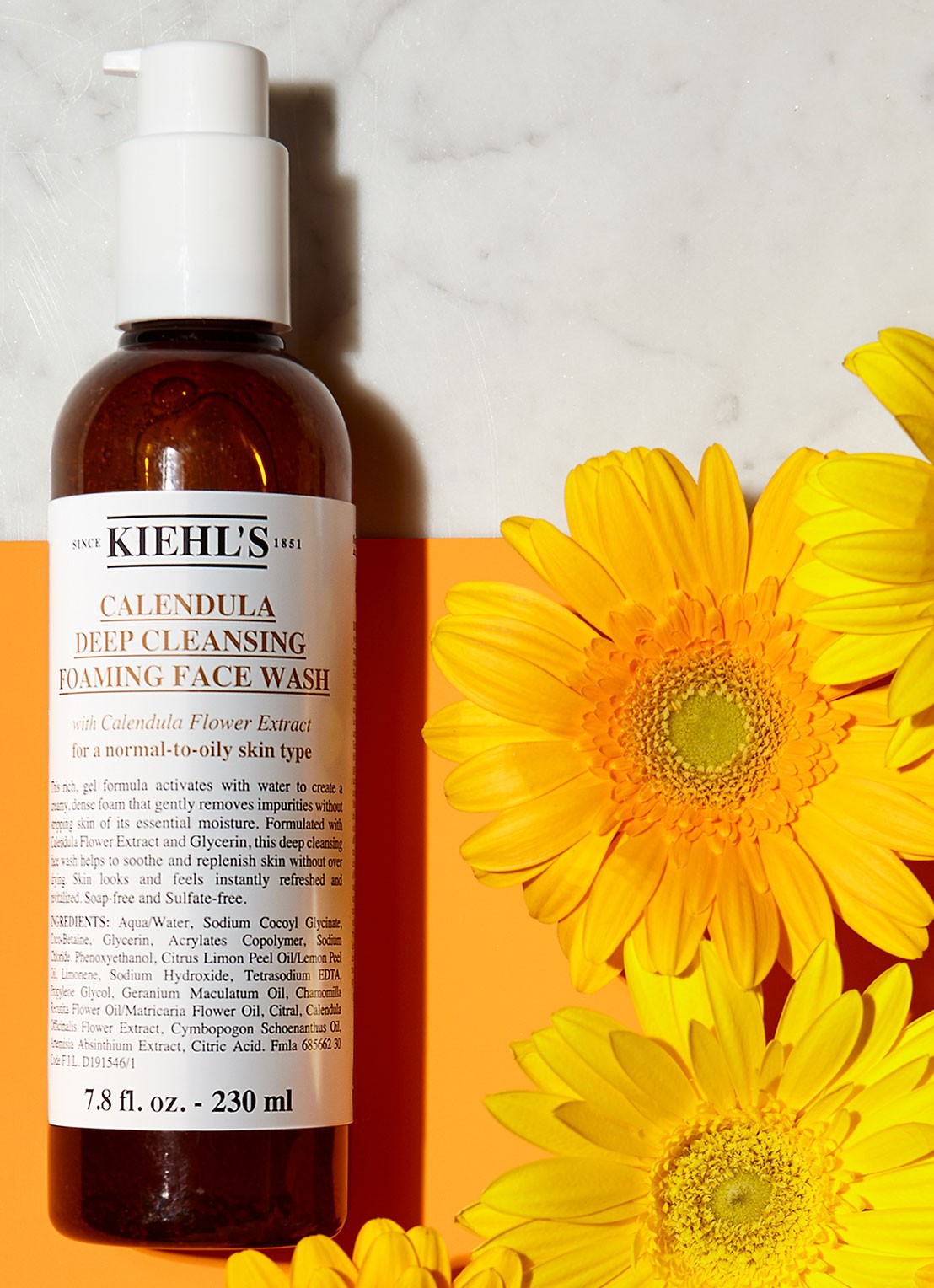 Kiehl's Calendula Deep Cleansing Foaming Wash - facewash - detail 2 undefined