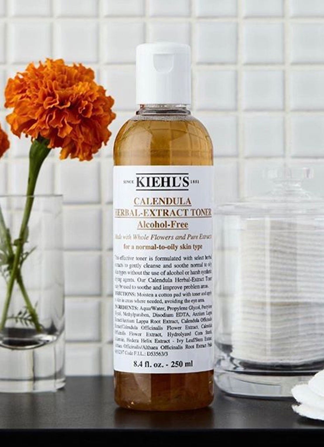 Kiehl's Calendula Herbal Extract Alcohol-Free Toner - detail 4 undefined