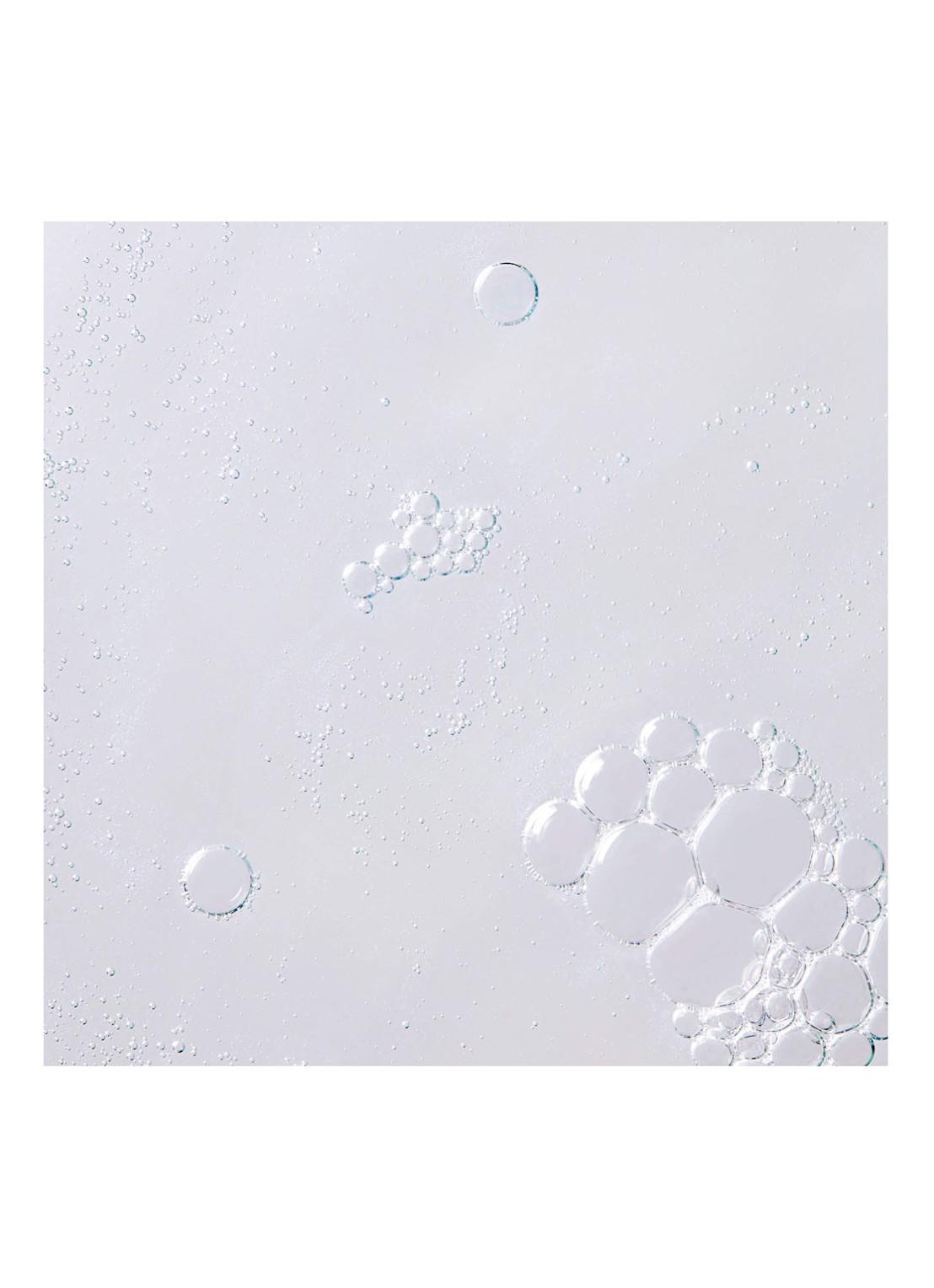 Kiehl's Clearly Corrective Brightening & Soothing Treatment Water - verhelderende tonic - detail 3 undefined