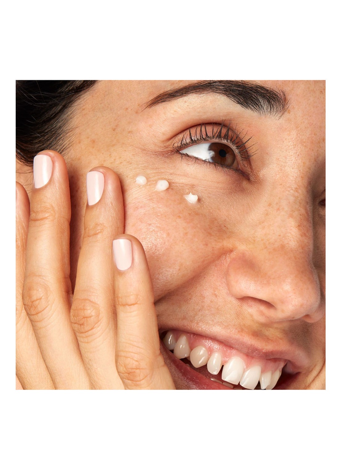 Kiehl's Super Multi-Corrective Eye Zone Treatment - oogcrème  - detail 5 undefined