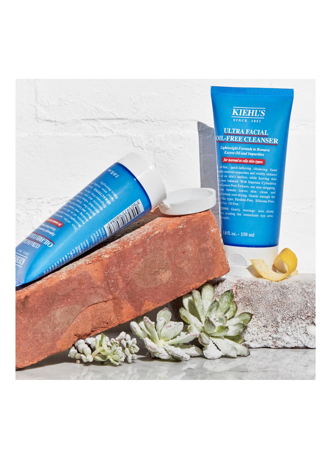 Kiehl's Ultra Facial Oil-Free Cleanser - facewash - detail 5 undefined