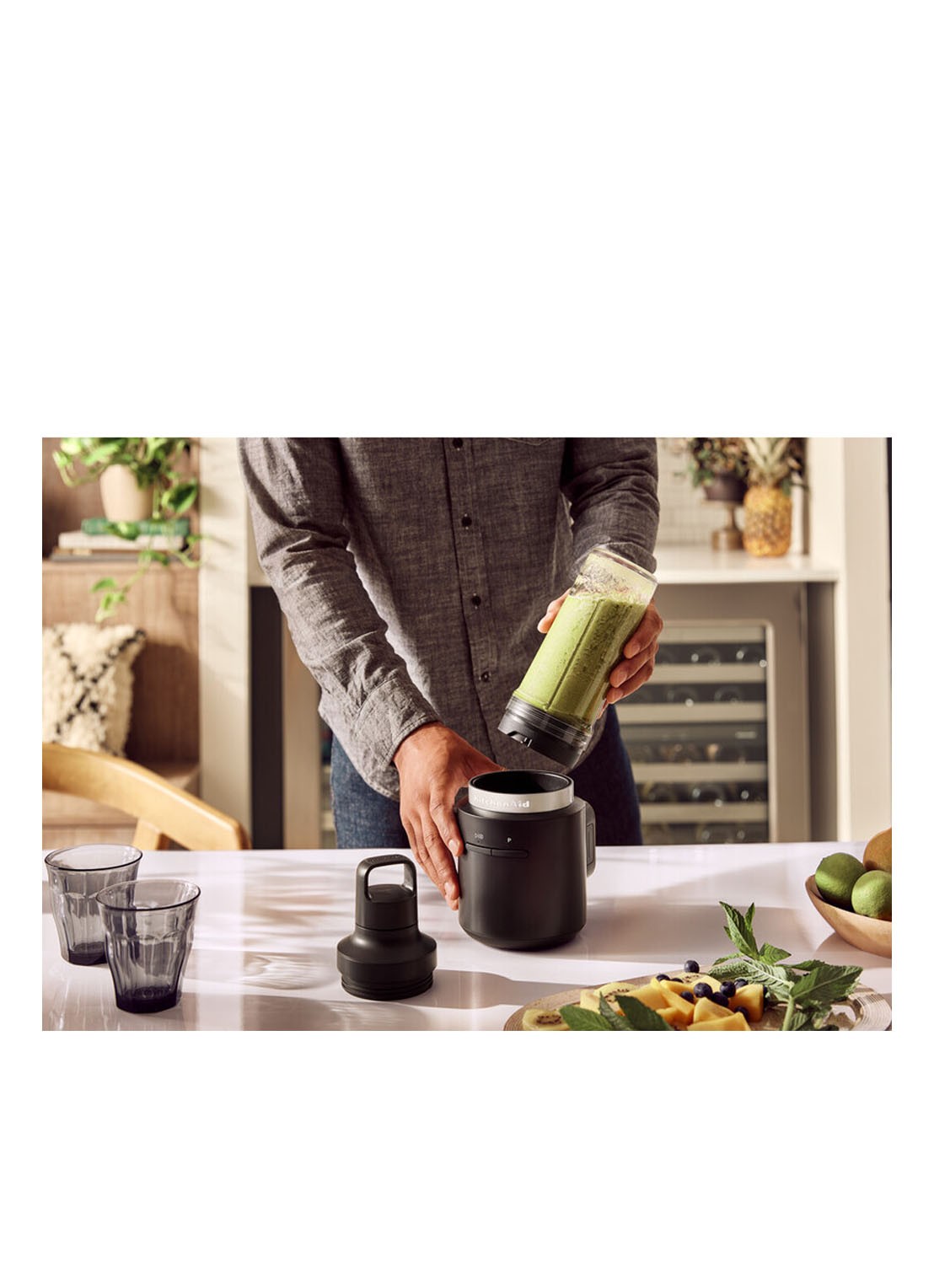 KitchenAid Go Mini draadloze blender 0,47 liter 5KSBR256BM - Zwart - voorkant 2 zwart