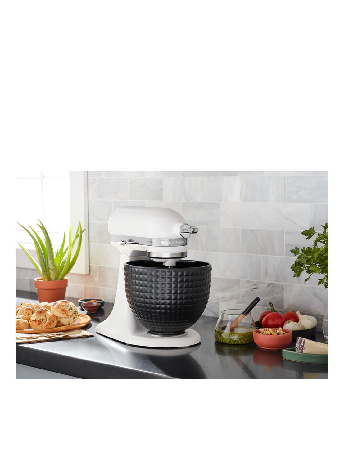 KitchenAid Stutted mengkom 4,7 liter - detail 5 zwart