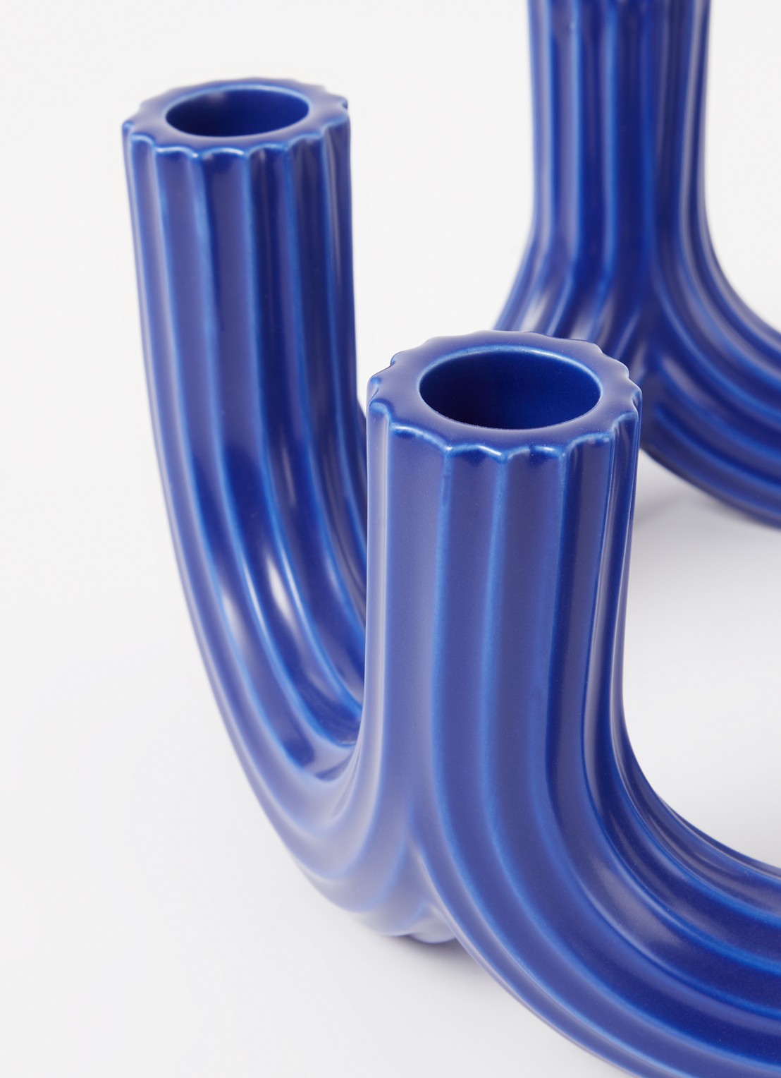 &Klevering Churros kandelaar 23,5 cm - voorkant 2 kobaltblauw