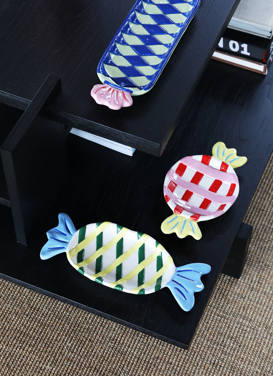 &Klevering Goody serveerplank van dolomiet 21 cm - voorkant 2 rood