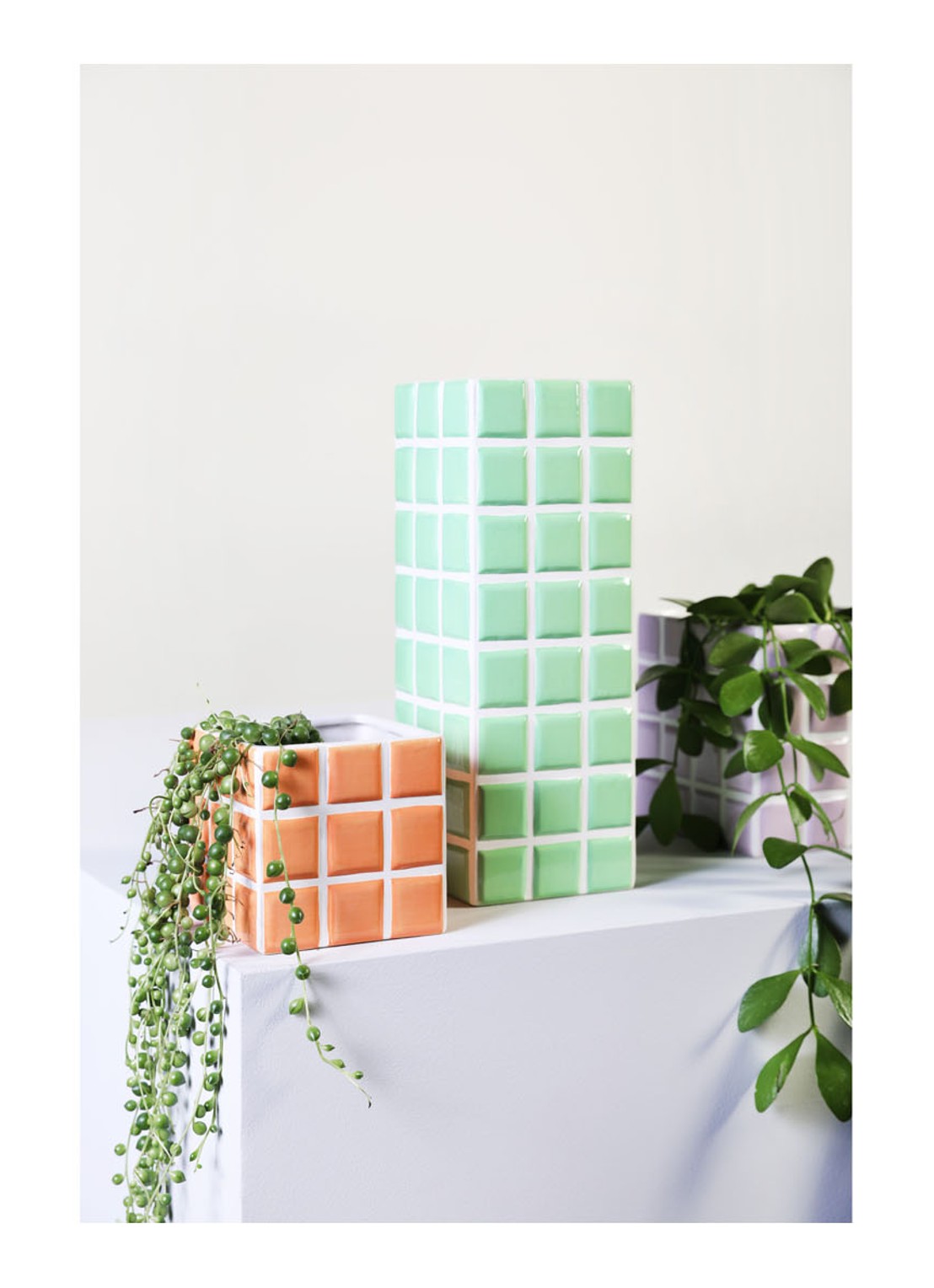 &Klevering Tile bloempot van keramiek voor binnen - 10 cm  - voorkant 2 oranje