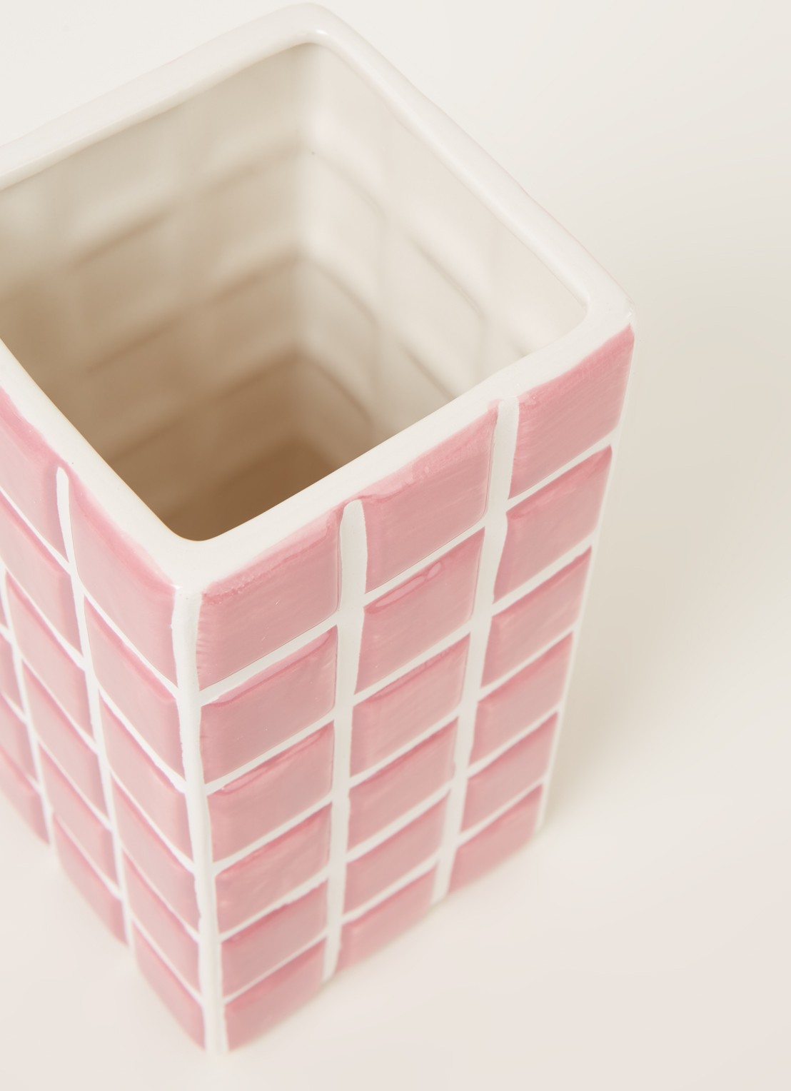 &Klevering Tile vaas 21 cm - detail roze