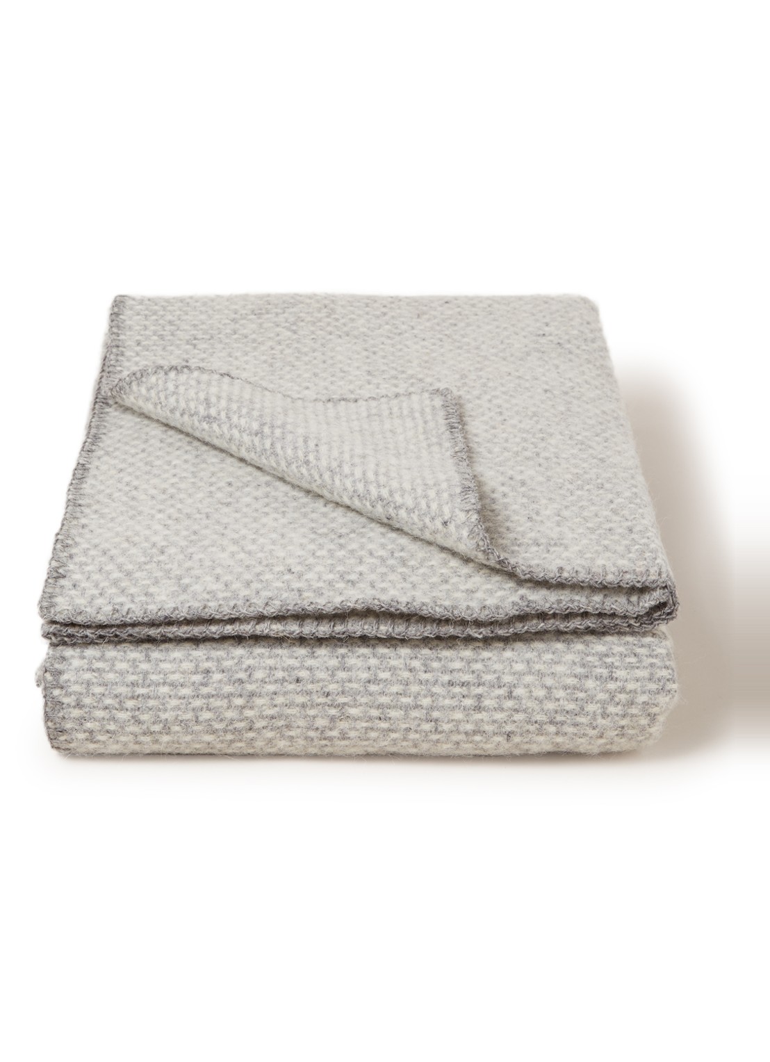 Klippan Domino plaid van lamswol 130 x 180 cm - voorkant 2 lichtgrijs