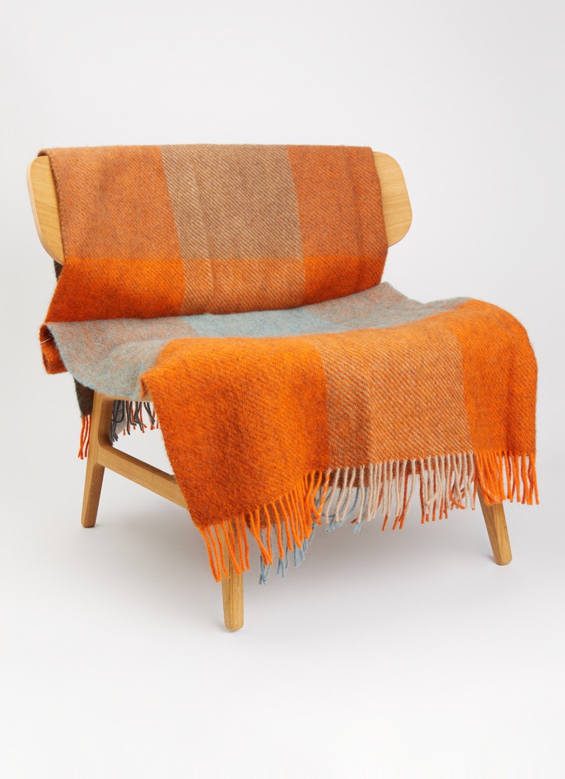 Klippan Gotland Check plaid van wol 130 x 200 cm - voorkant 2 oranje